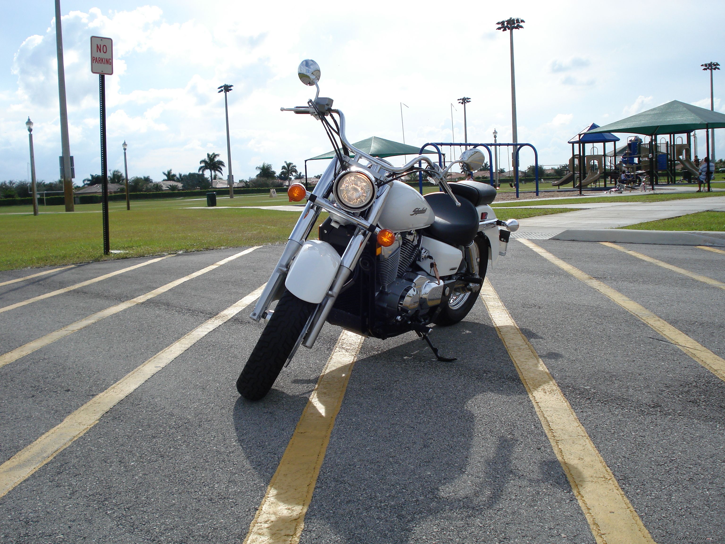 Photo 1124105