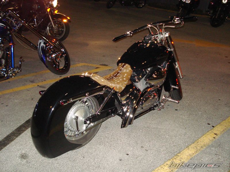 Photo 1124107