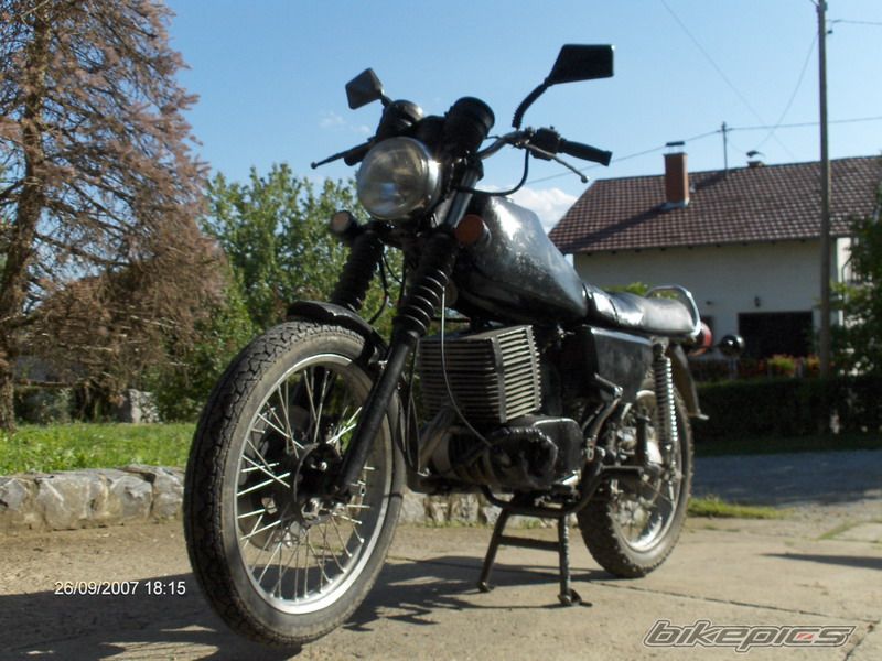Photo 1124366