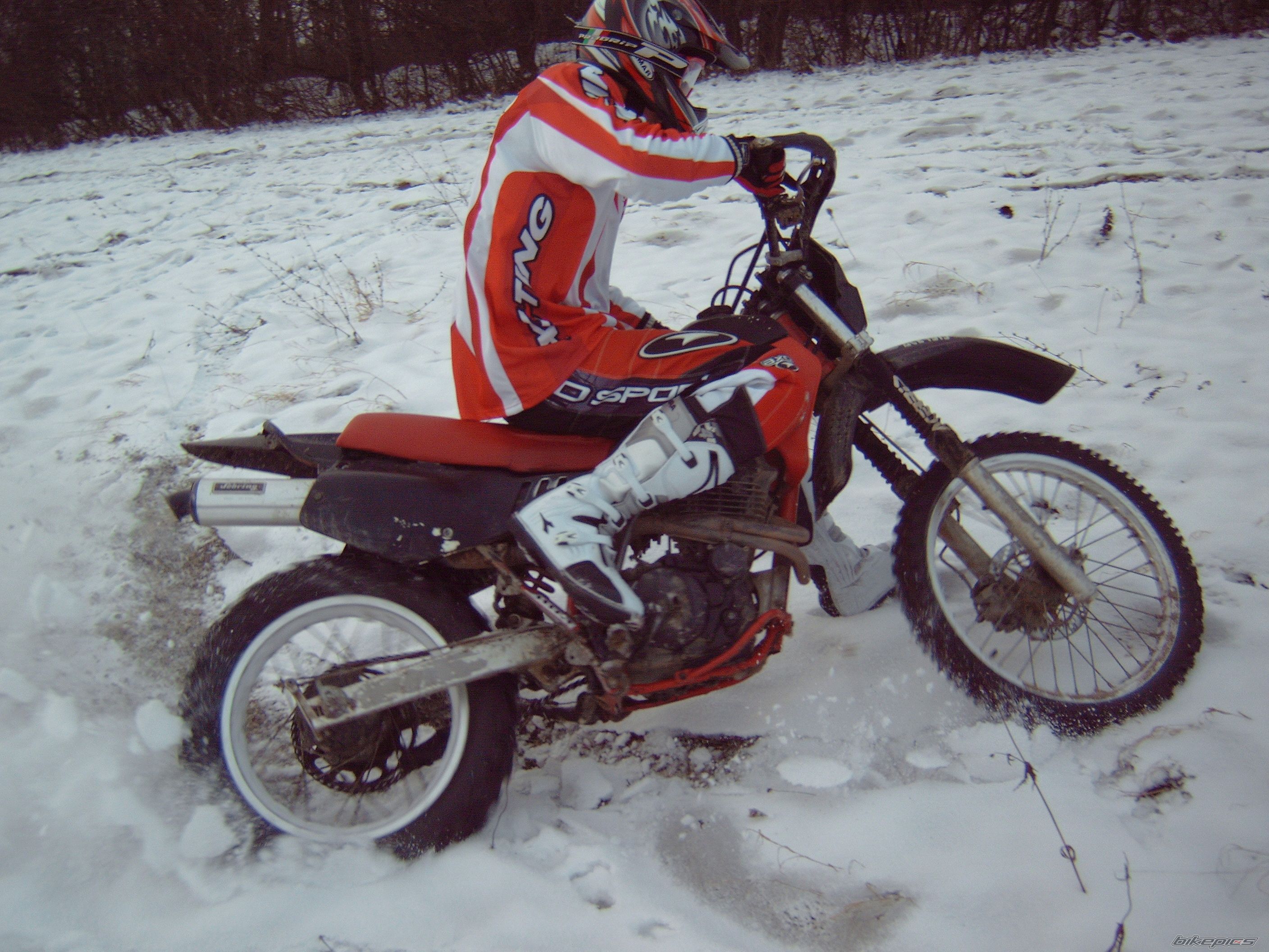 Photo 1124380
