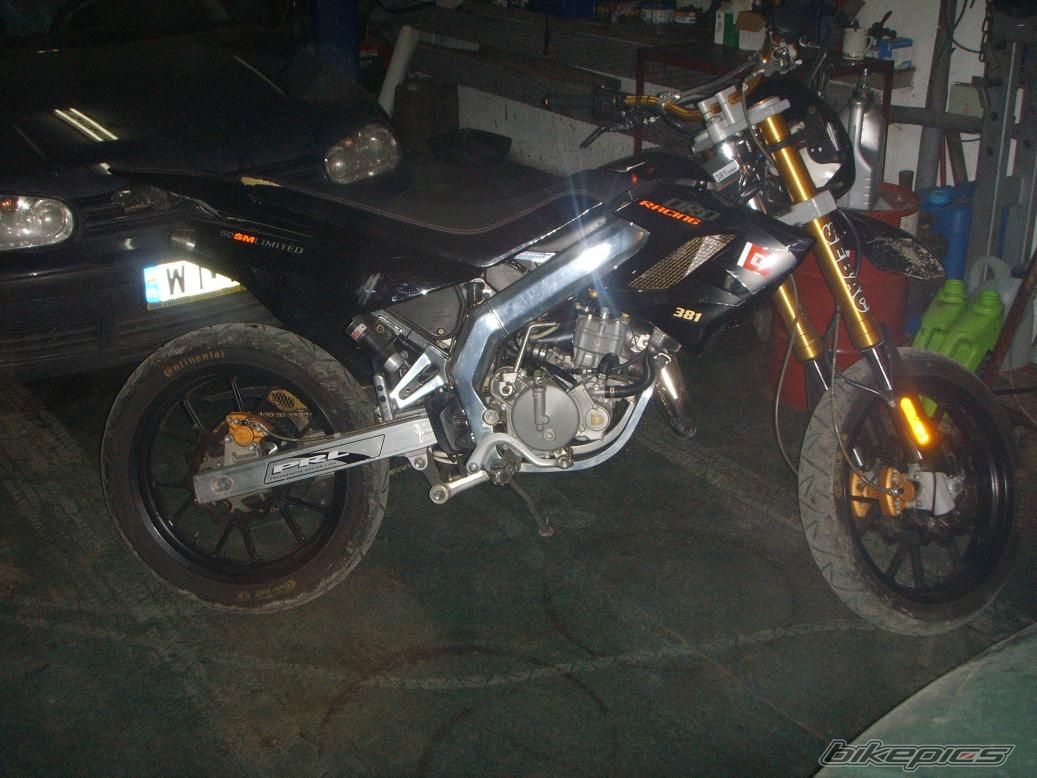 Photo 1124427