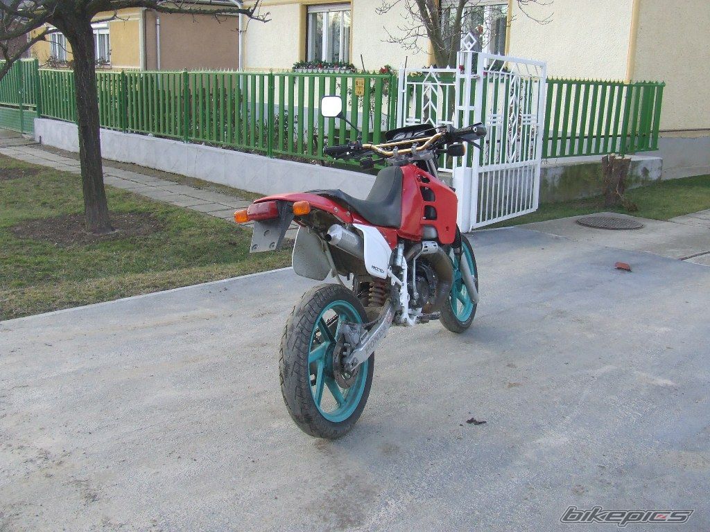 Photo 1124496