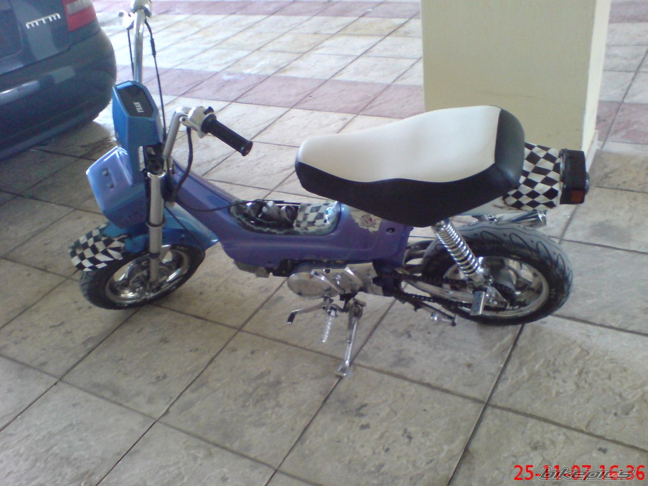 Photo 1124689