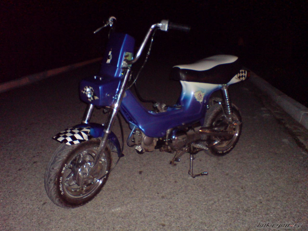 Photo 1124698