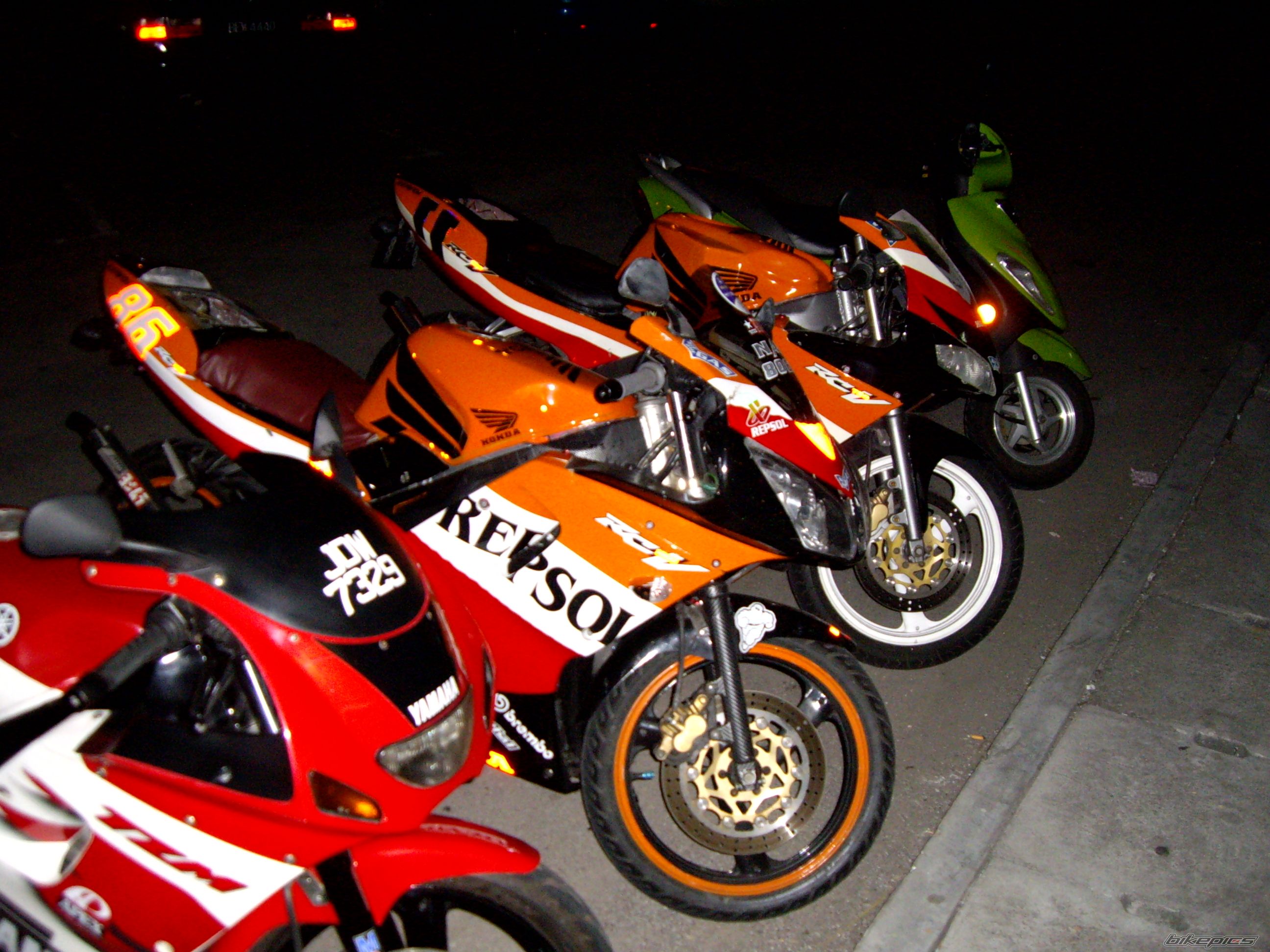 Photo 1125061
