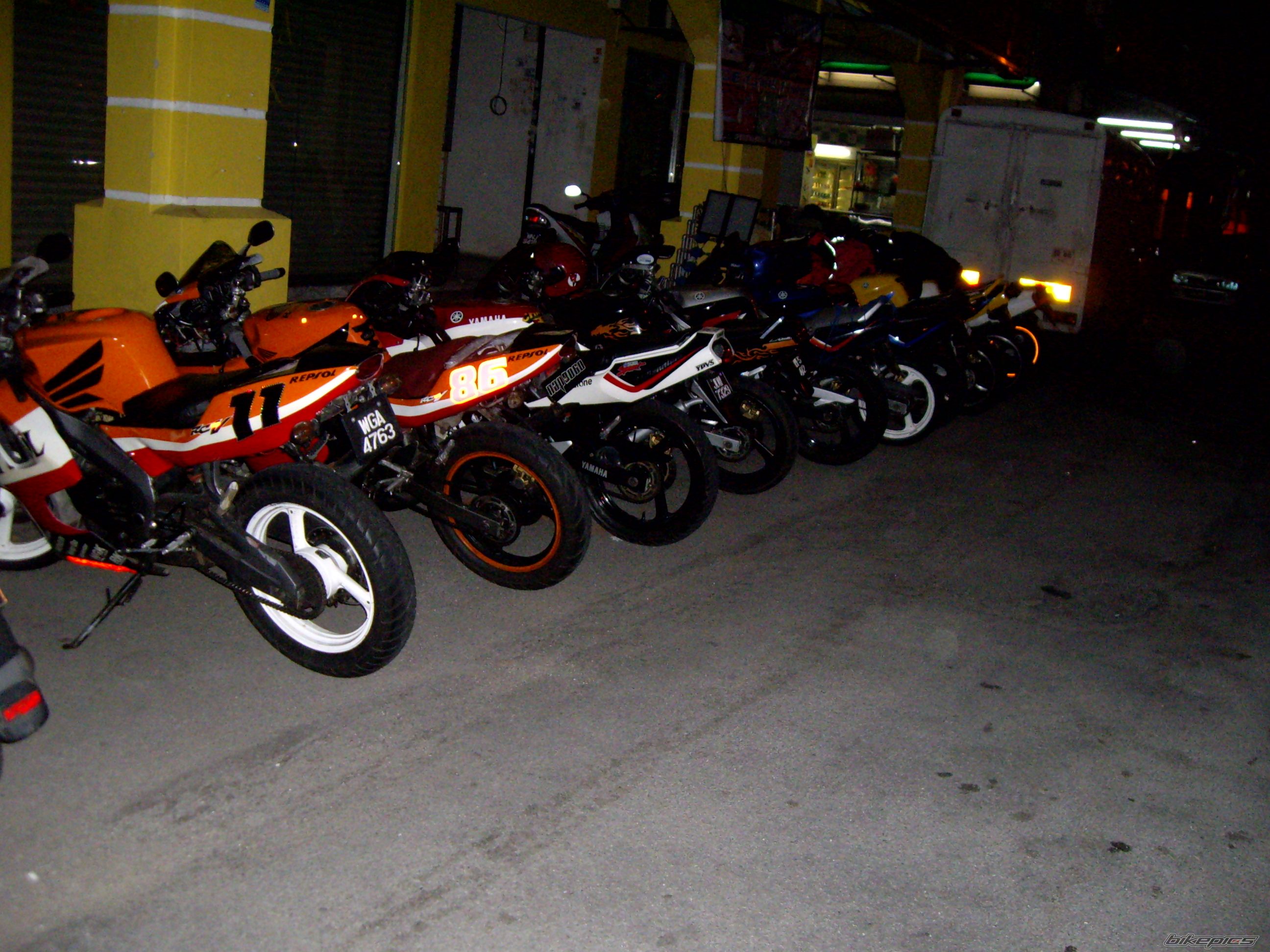 Photo 1125077