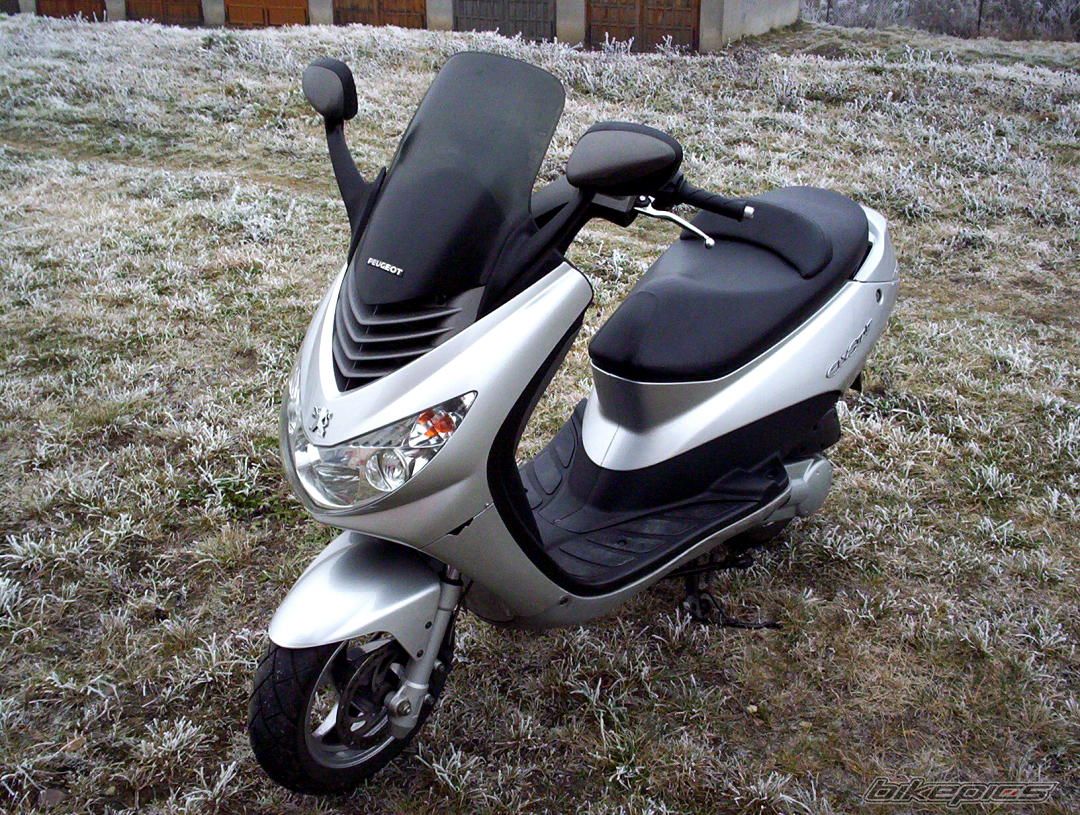 Photo 1125370