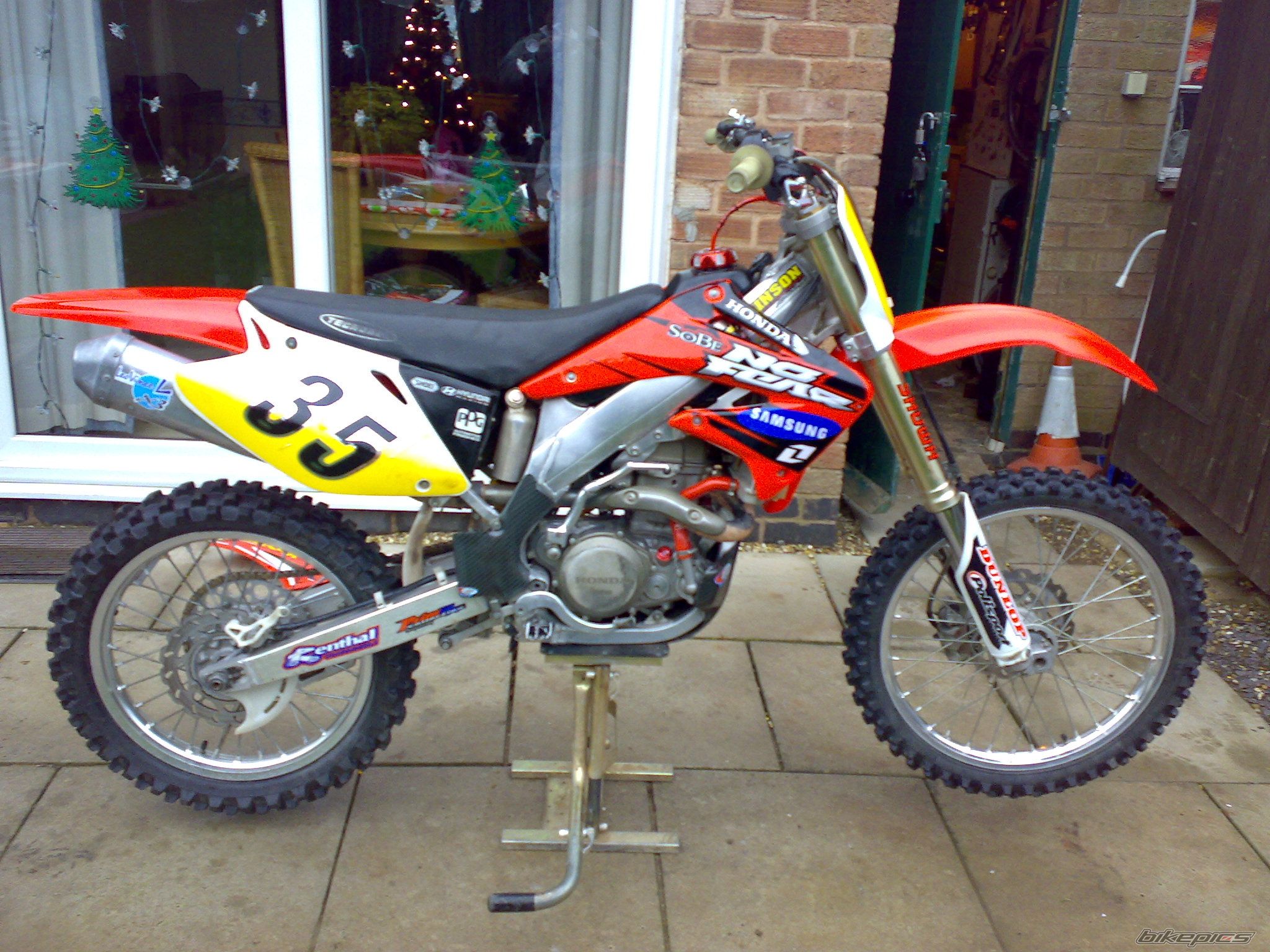 Photo 1125710