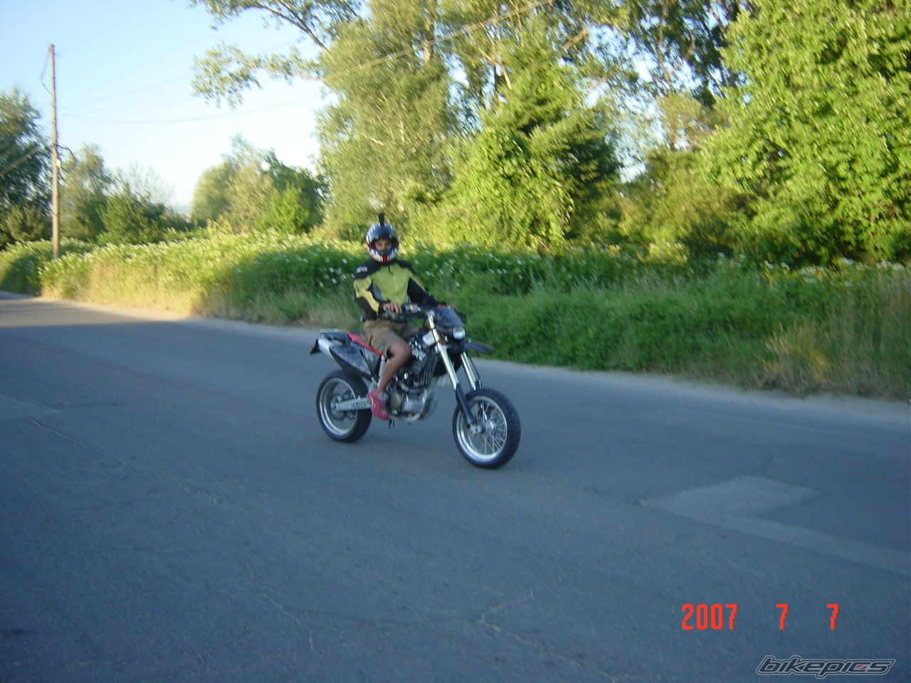 Photo 1125970