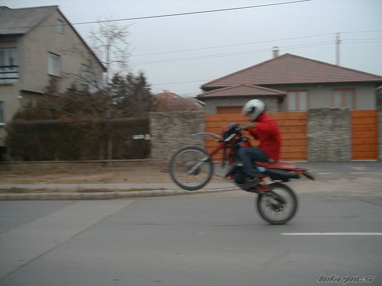 Photo 112625