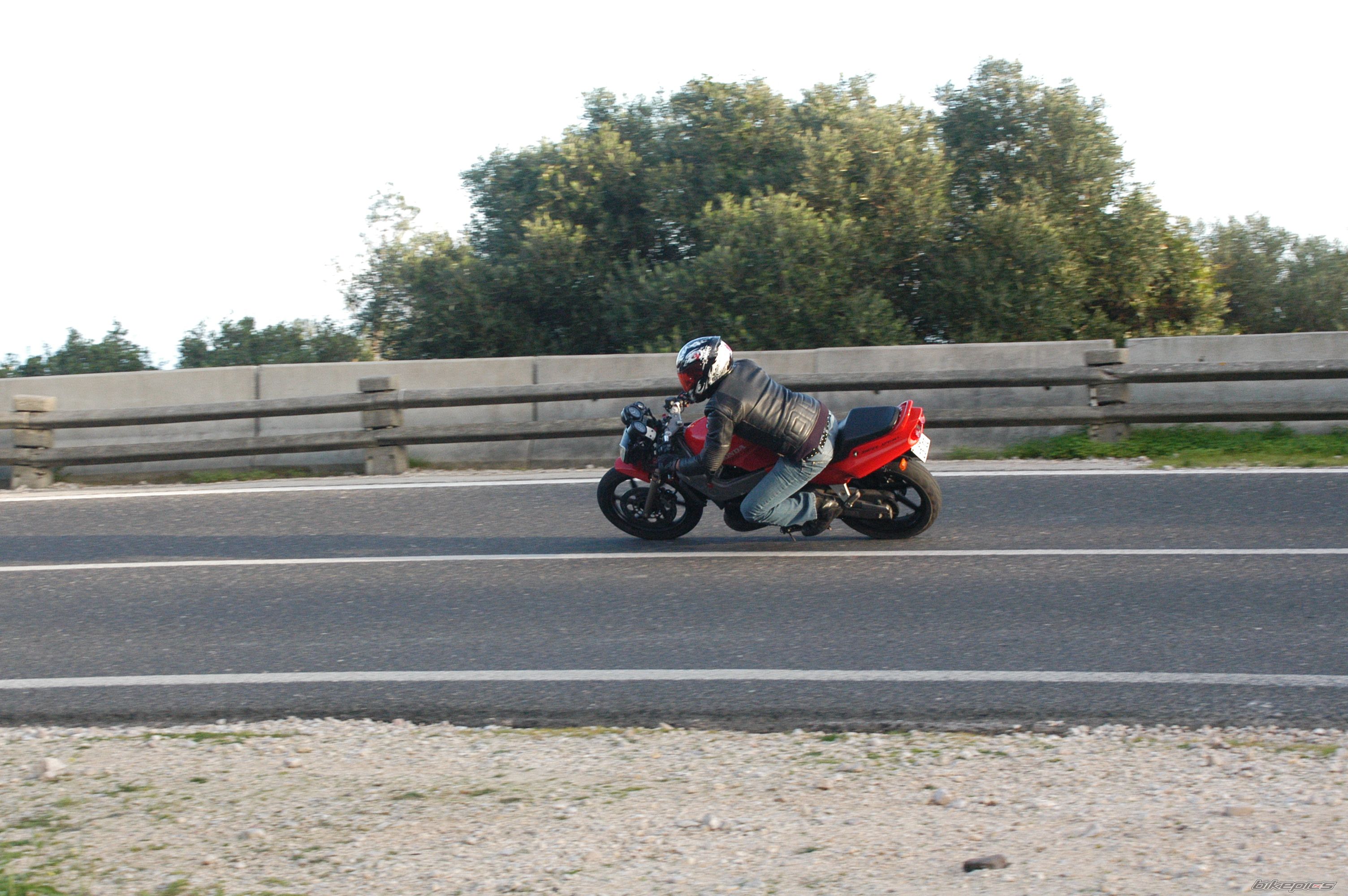 Photo 1135937