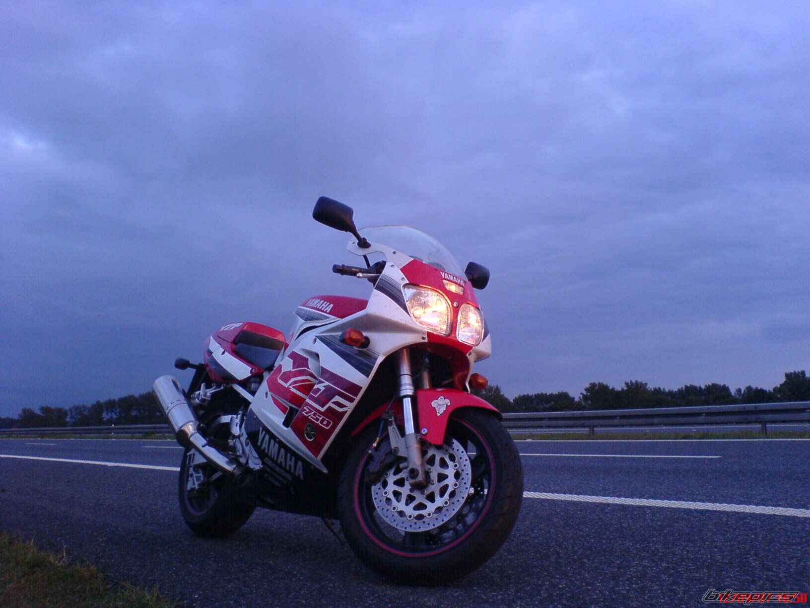 Photo 1136175