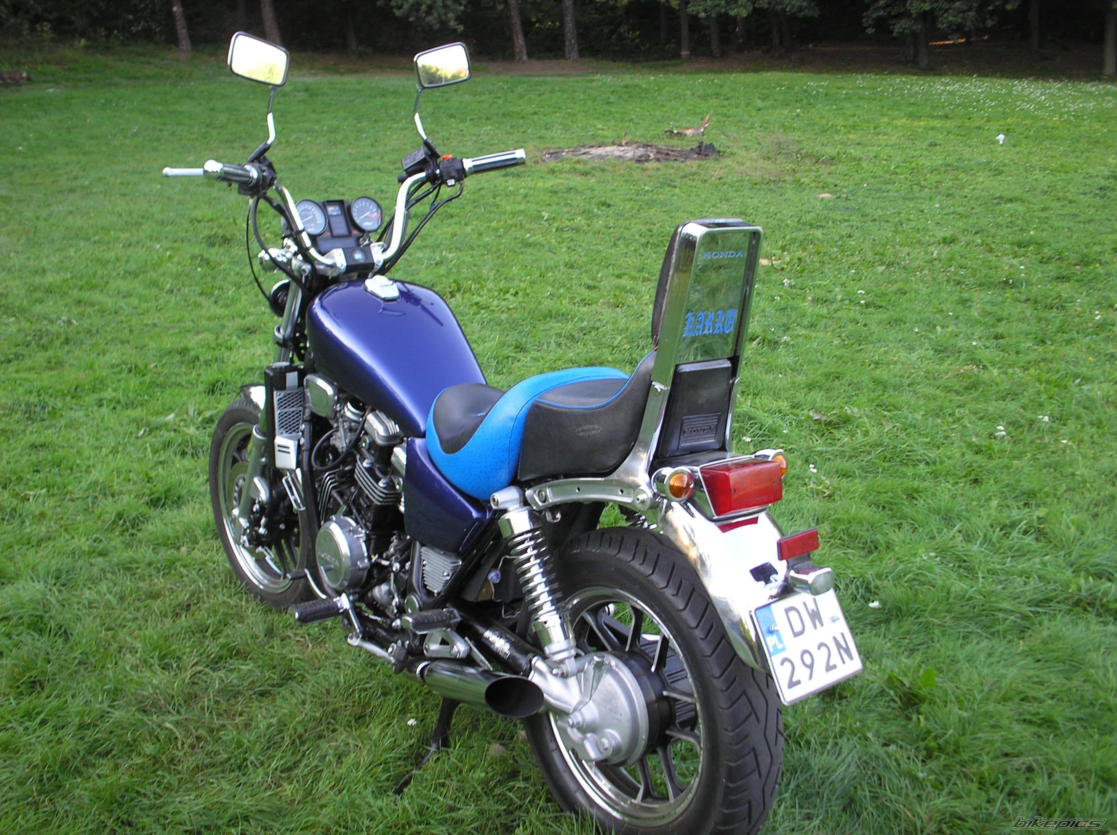 Photo 1136186