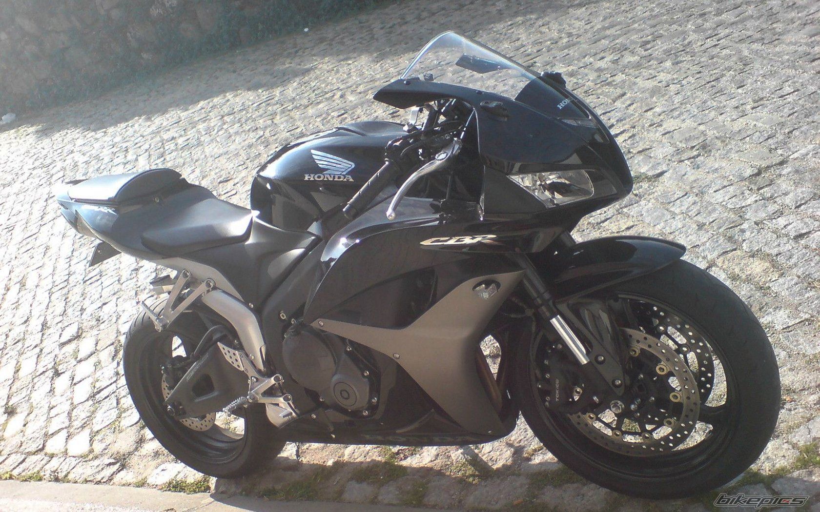 Photo 1137376