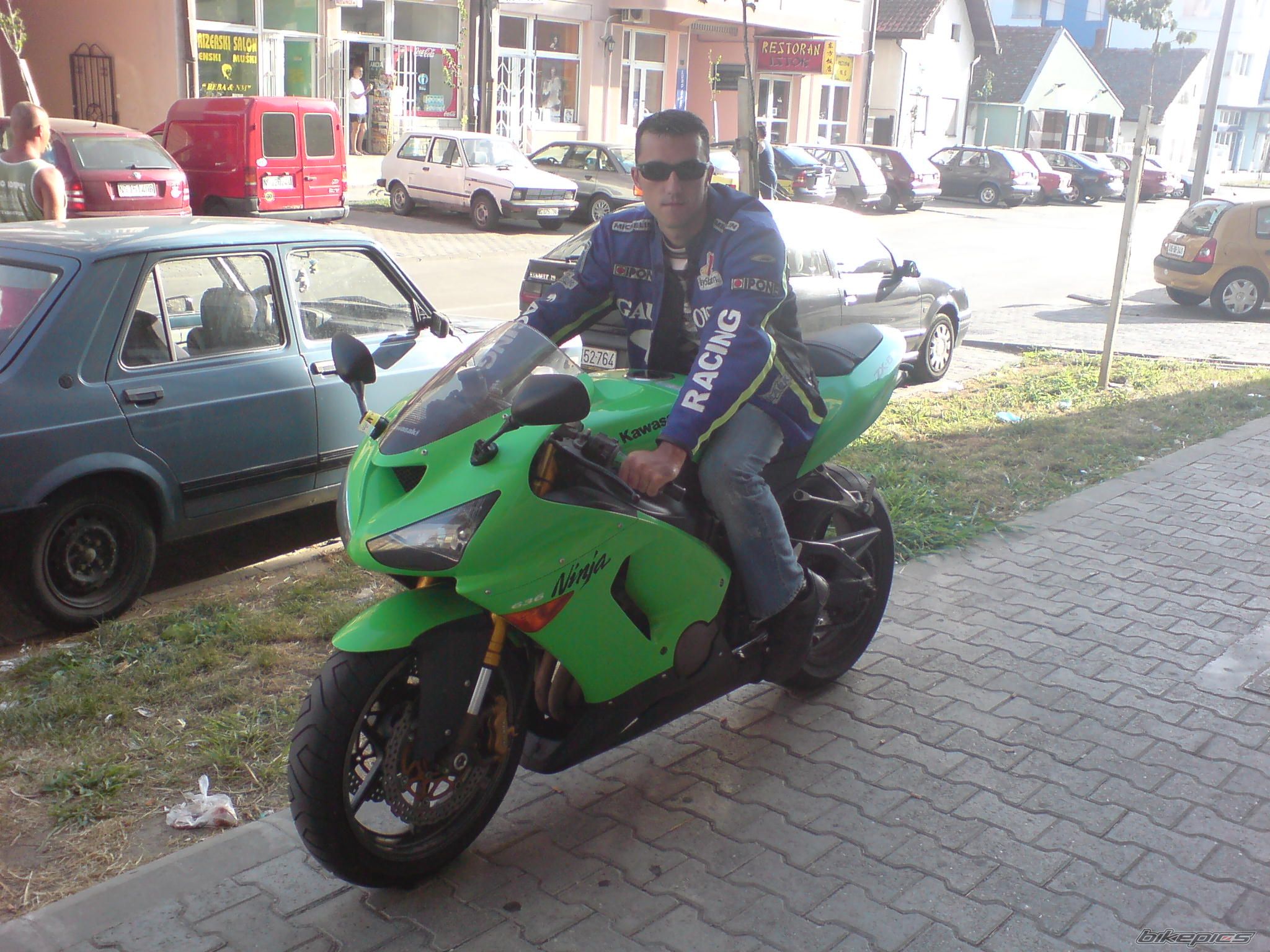 Bike Photo 1140810