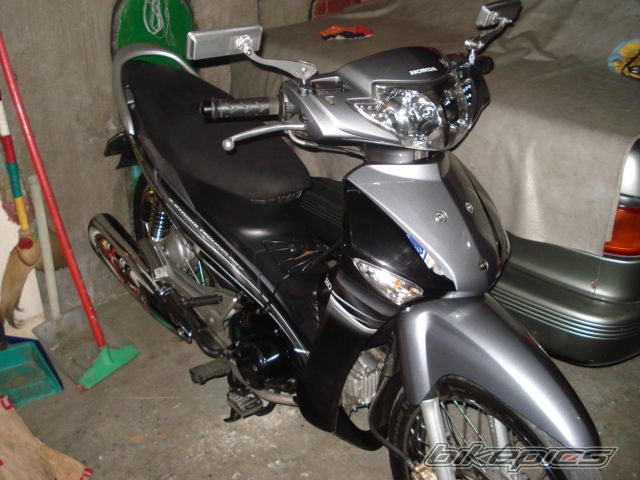 Photo 1141086