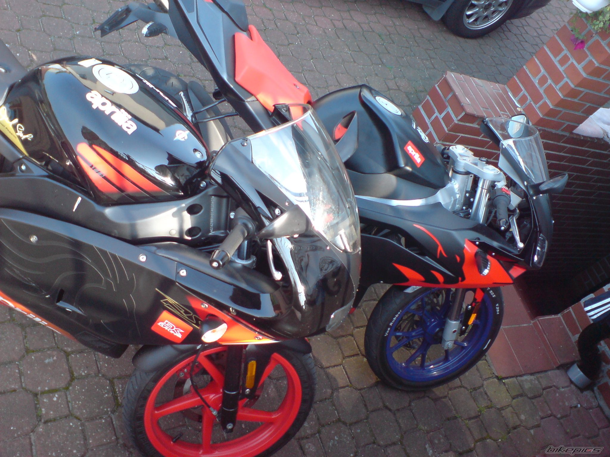 Photo 1141168