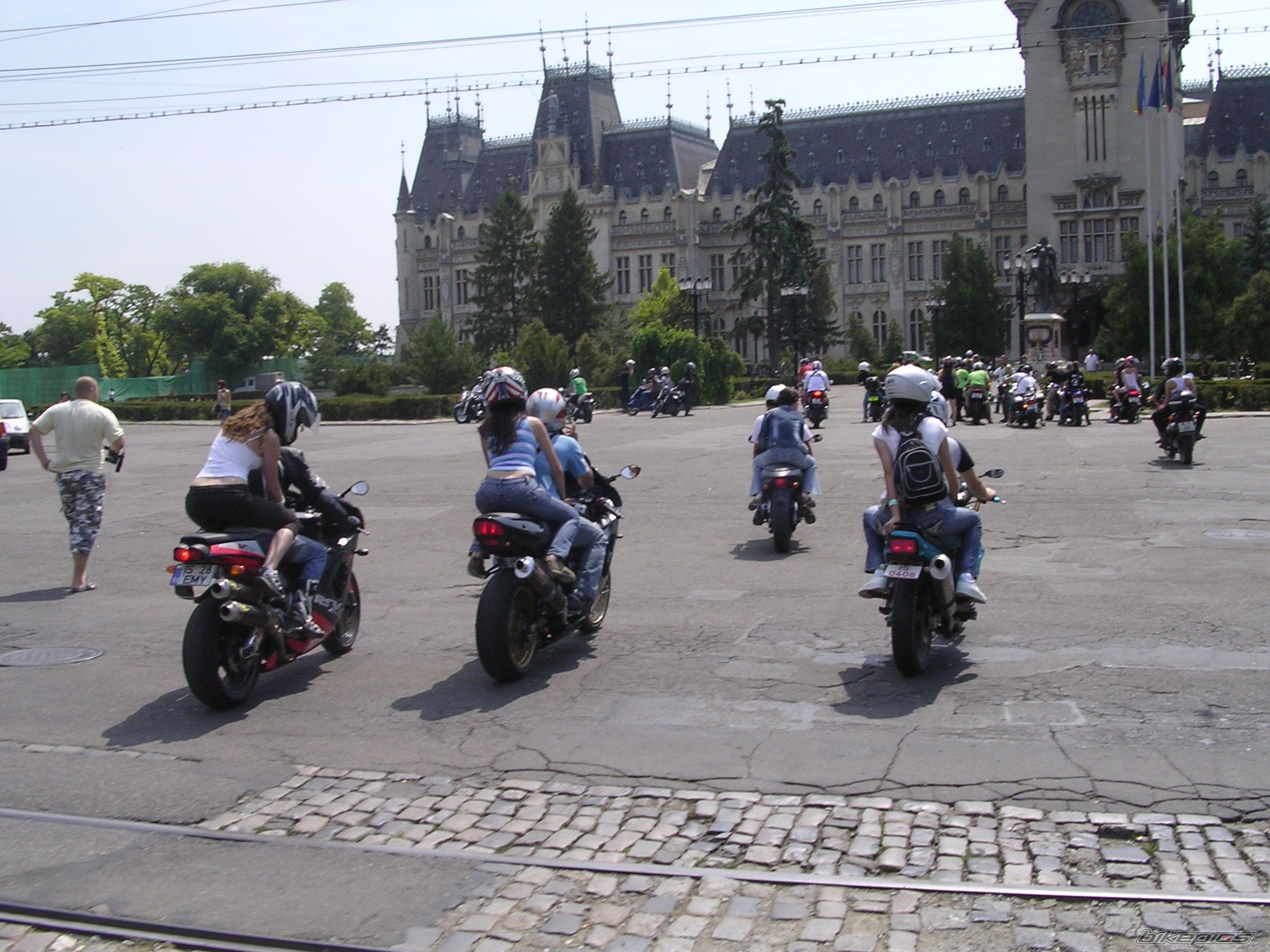 Bike Photo 1141372