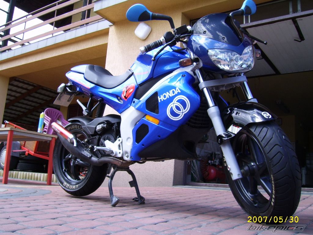 Photo 1141495