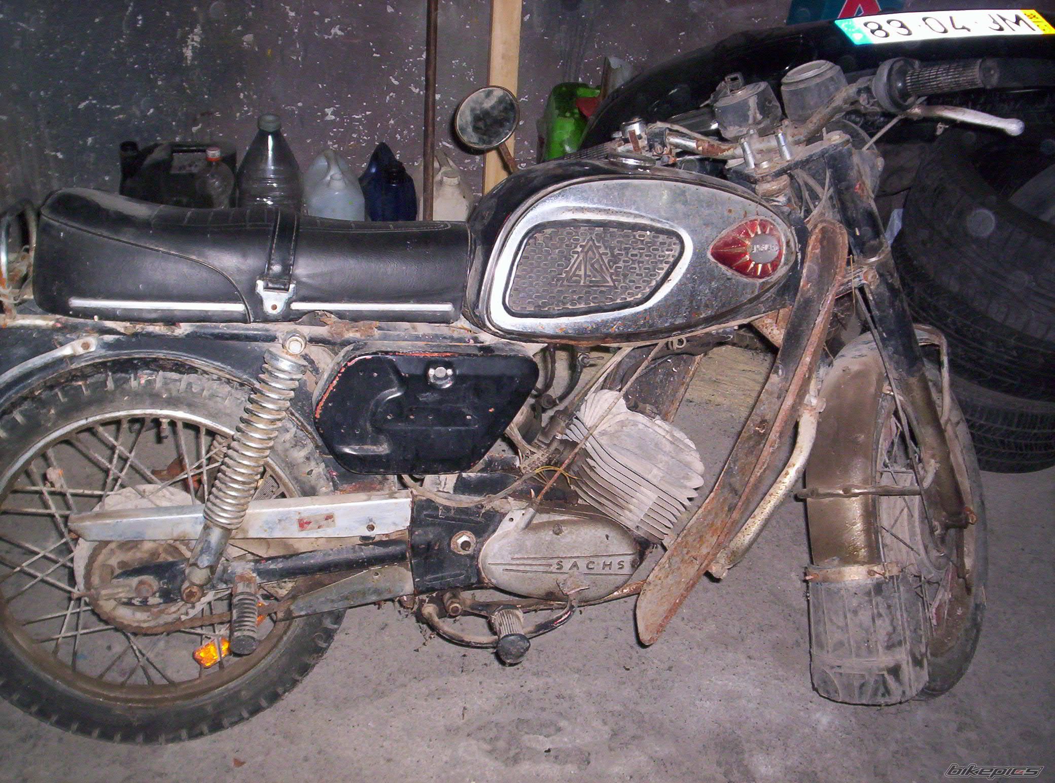 Photo 1141646