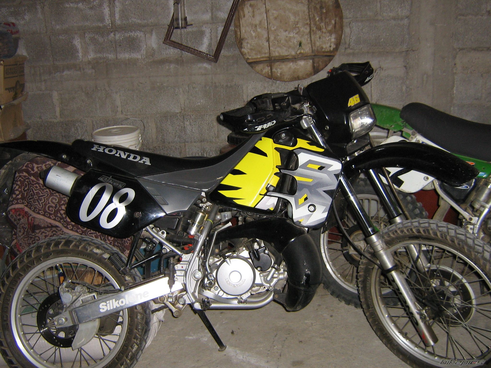 Photo 1142338
