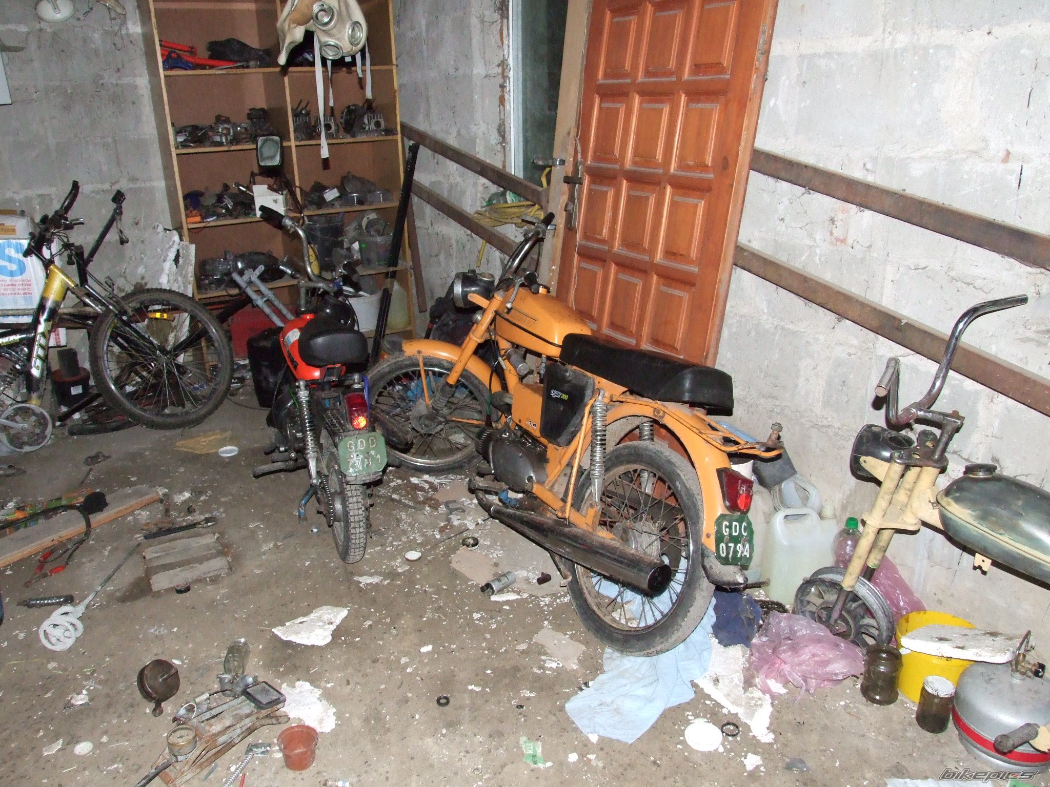 Photo 1142373