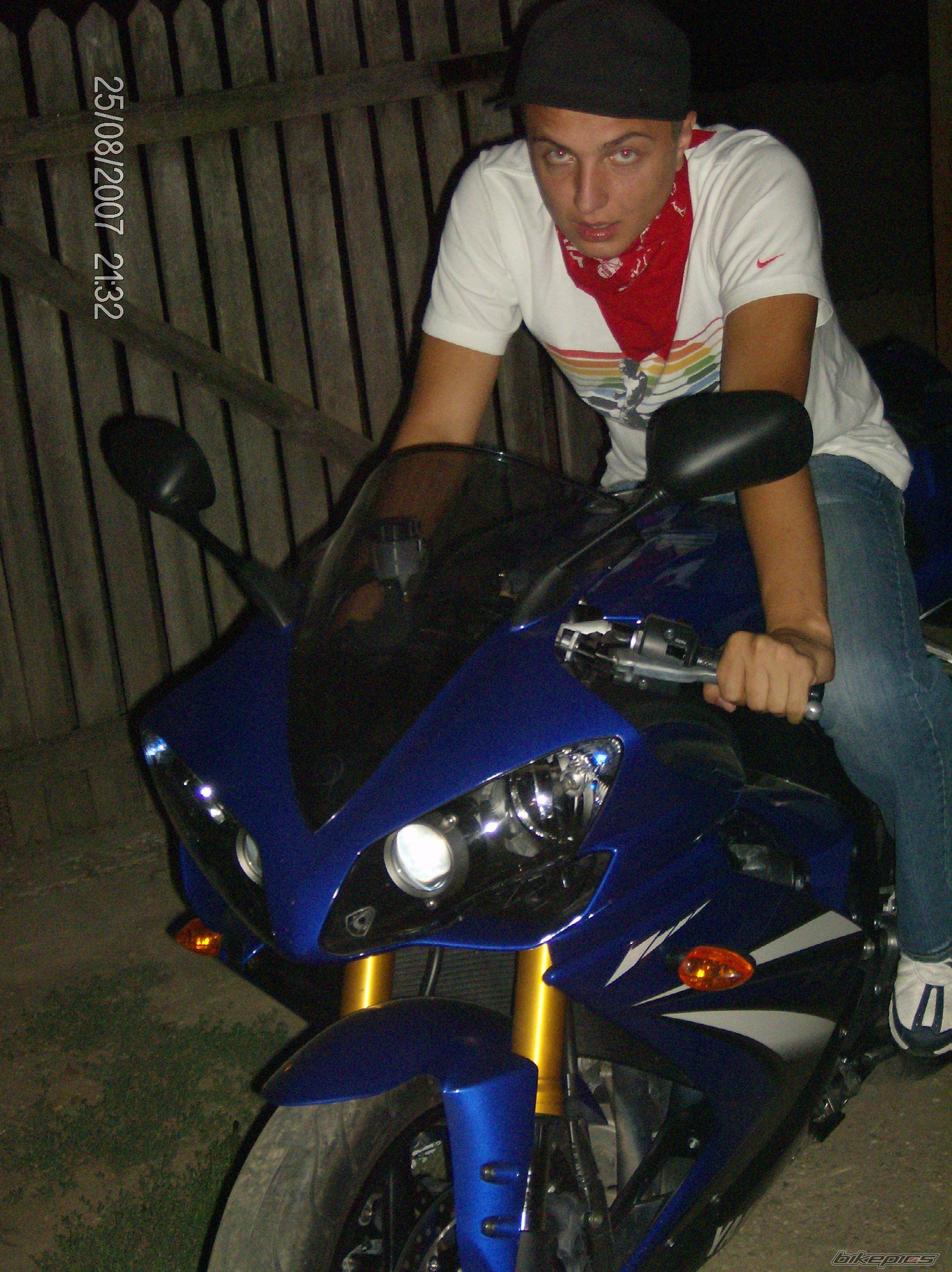 Photo 1142395
