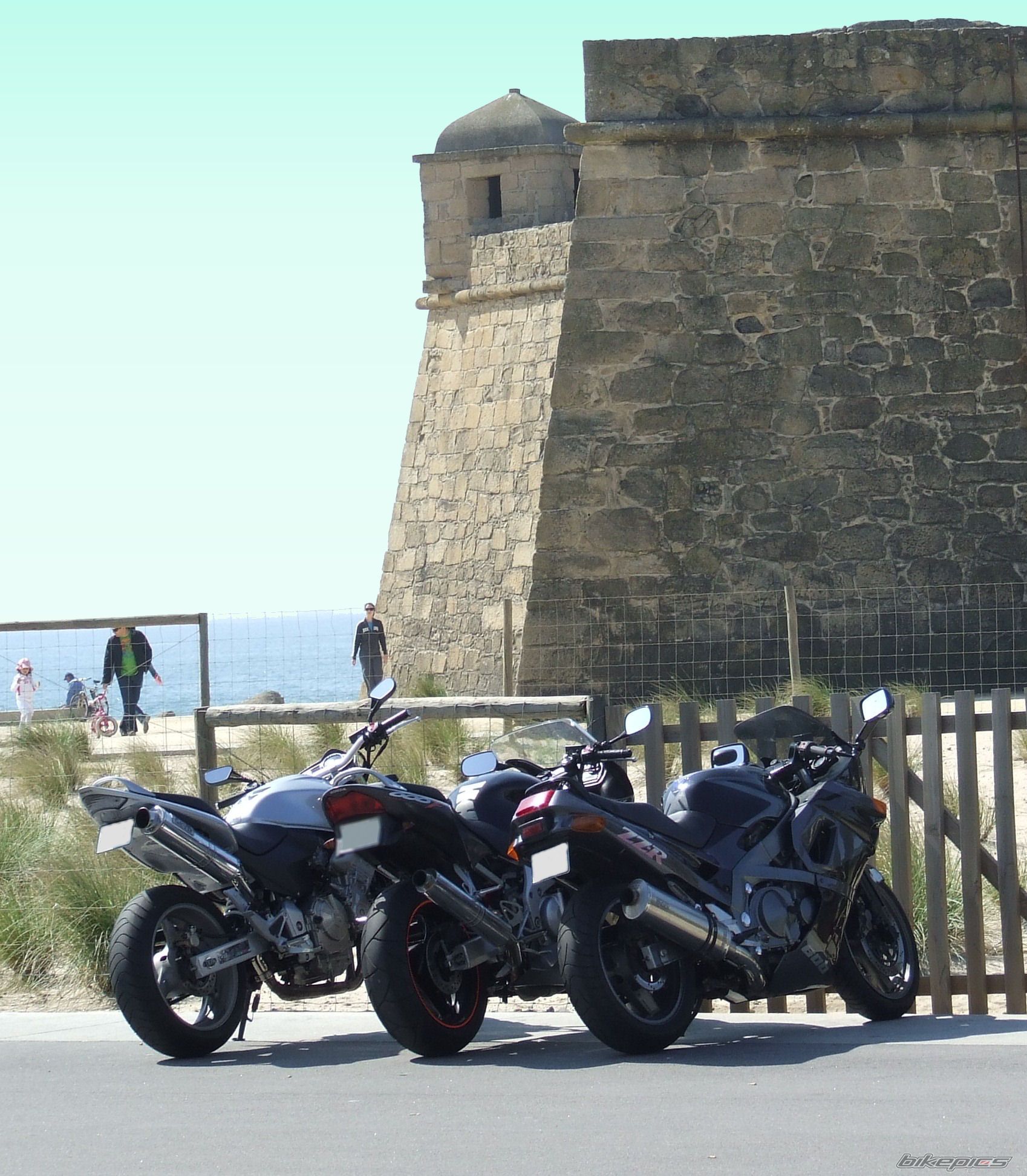Photo 1143441