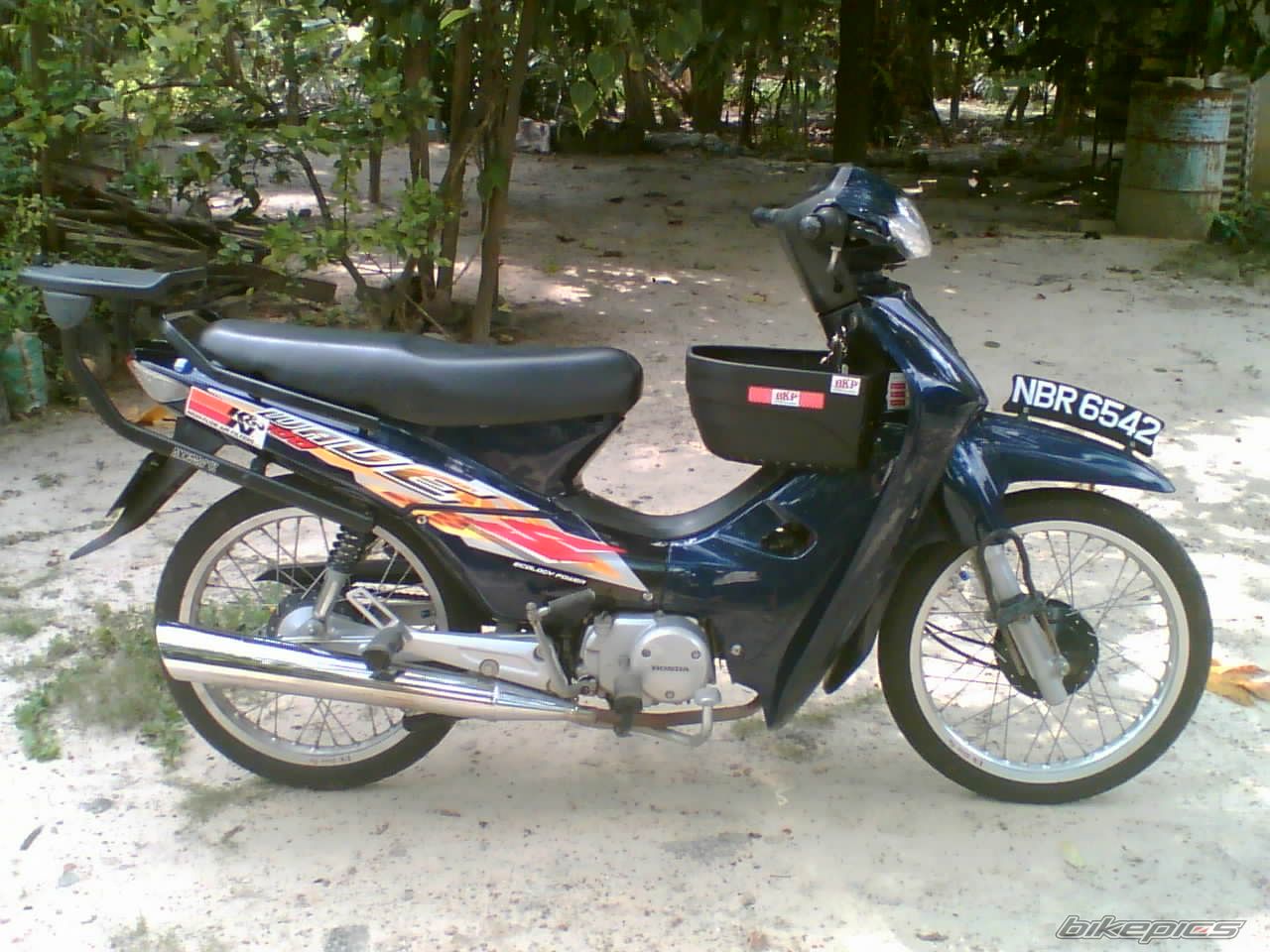Photo 1143751