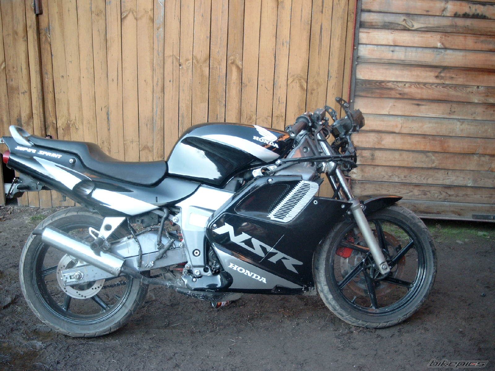 Photo 1143885