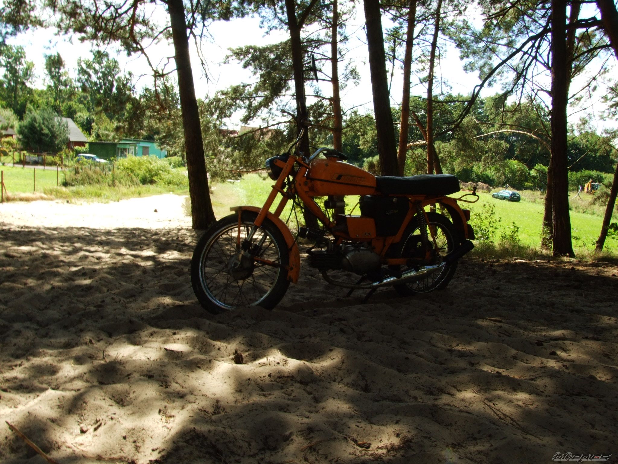 Photo 1144185