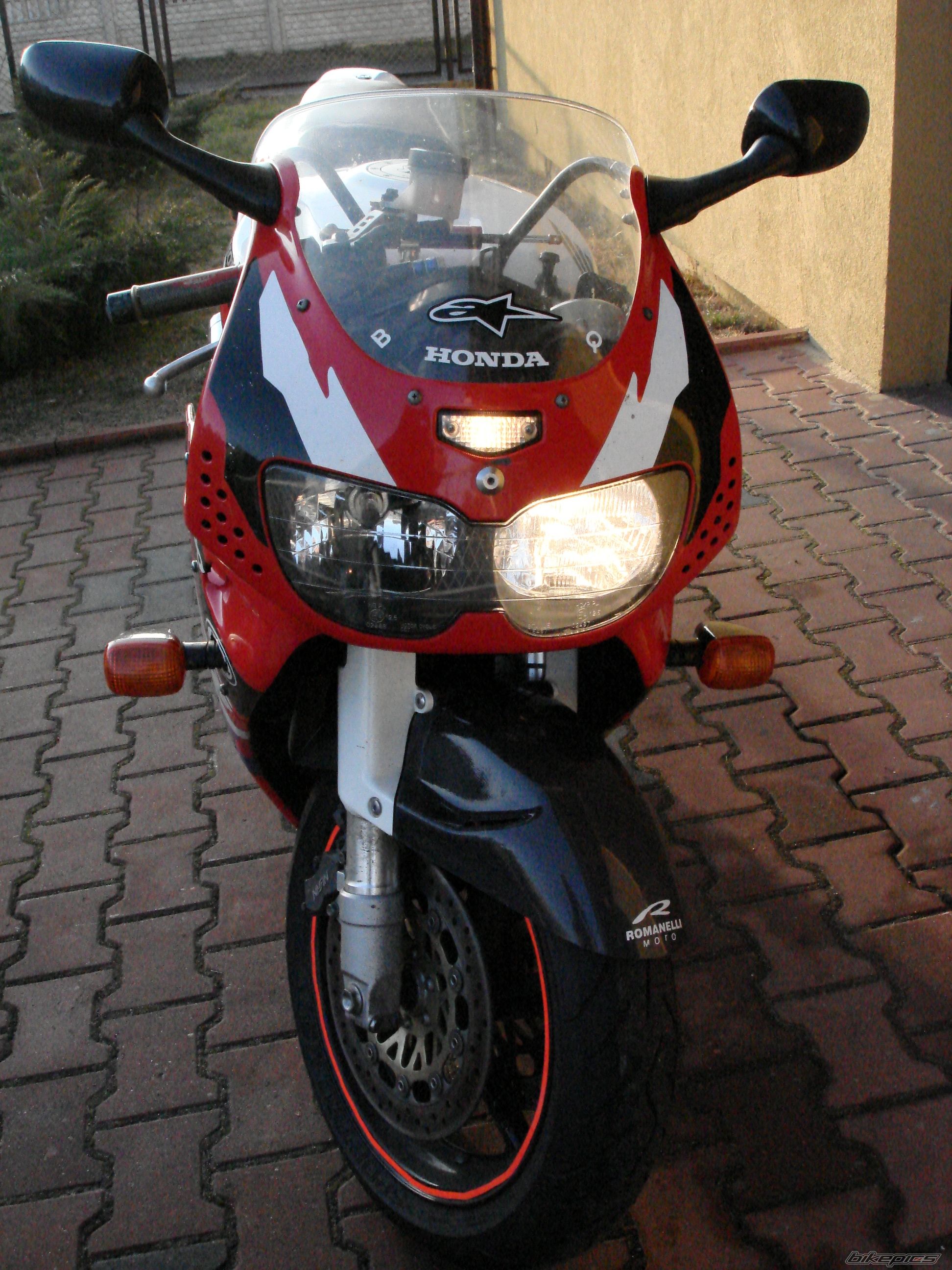 Photo 1144199