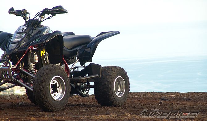 Photo 1144318