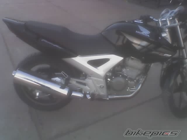 Photo 1144580