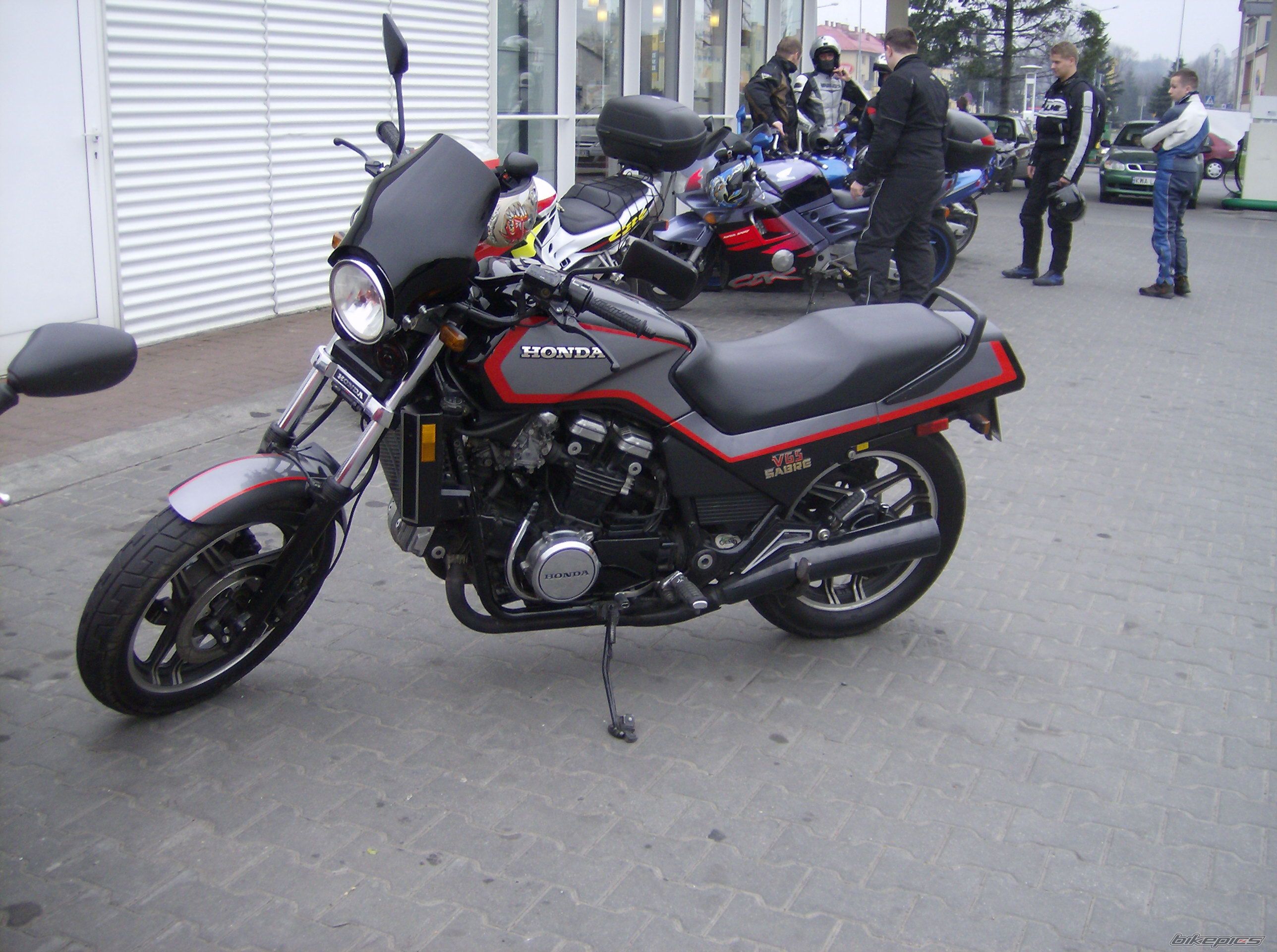 Photo 1144644