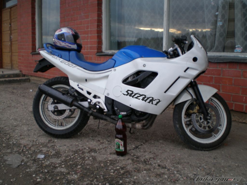 Photo 1144937