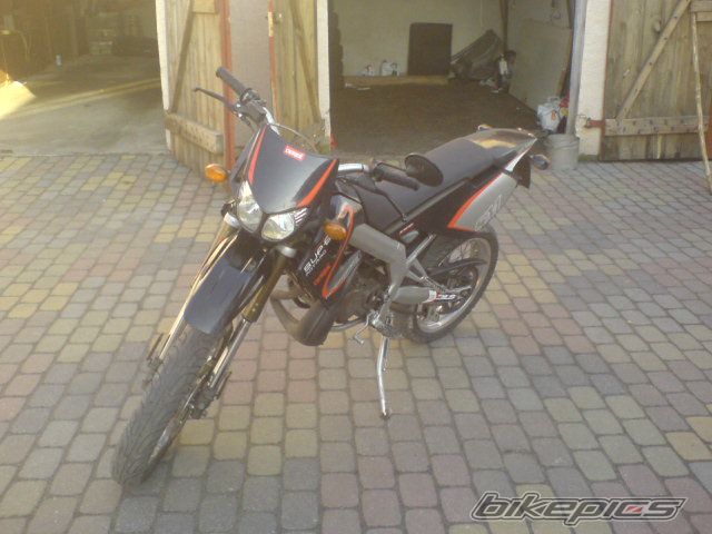 Photo 1145323