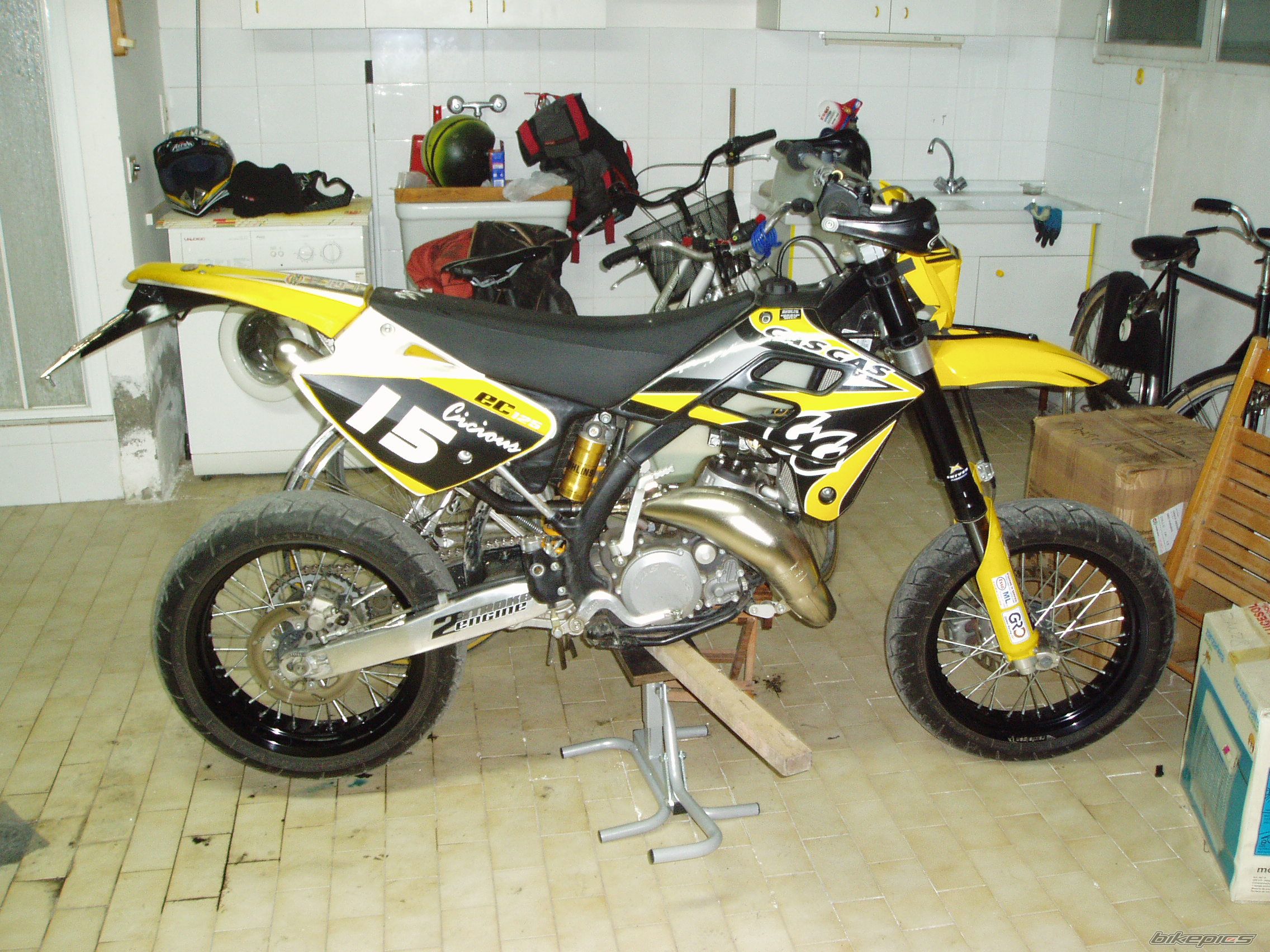 Photo 1145358