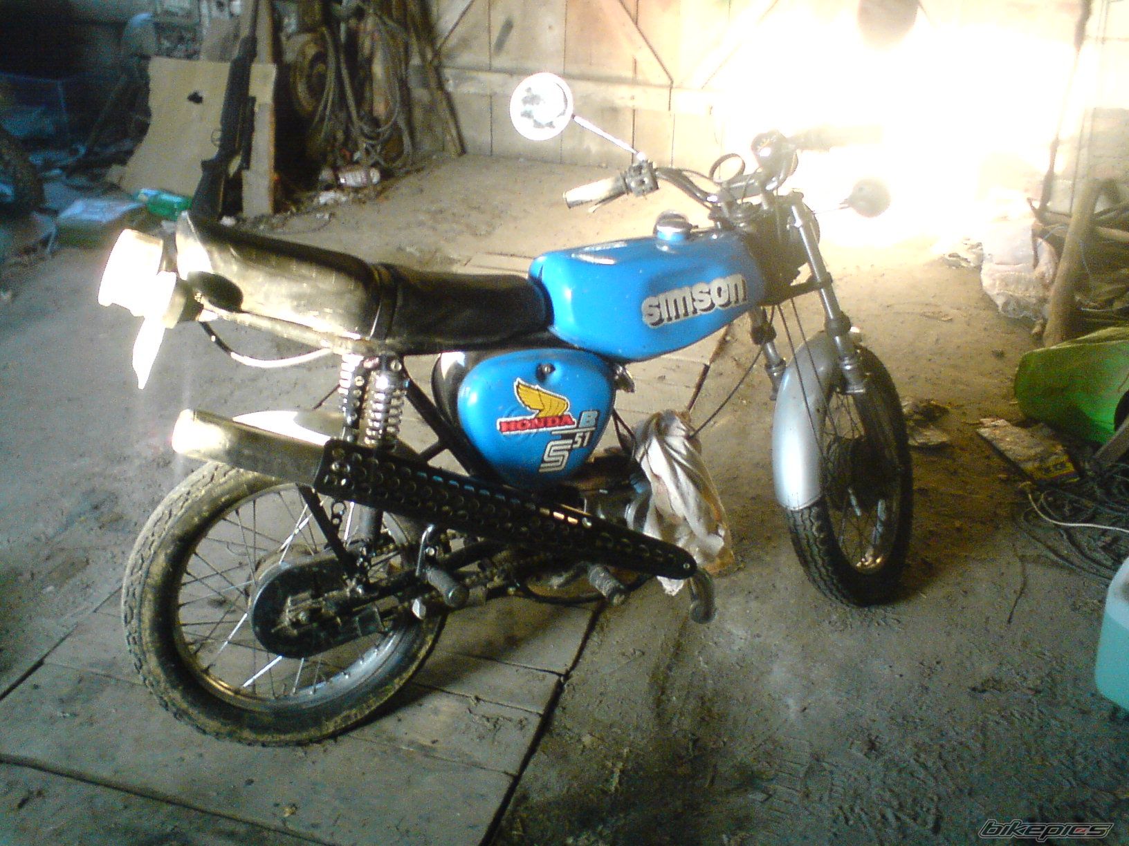 Photo 1145424