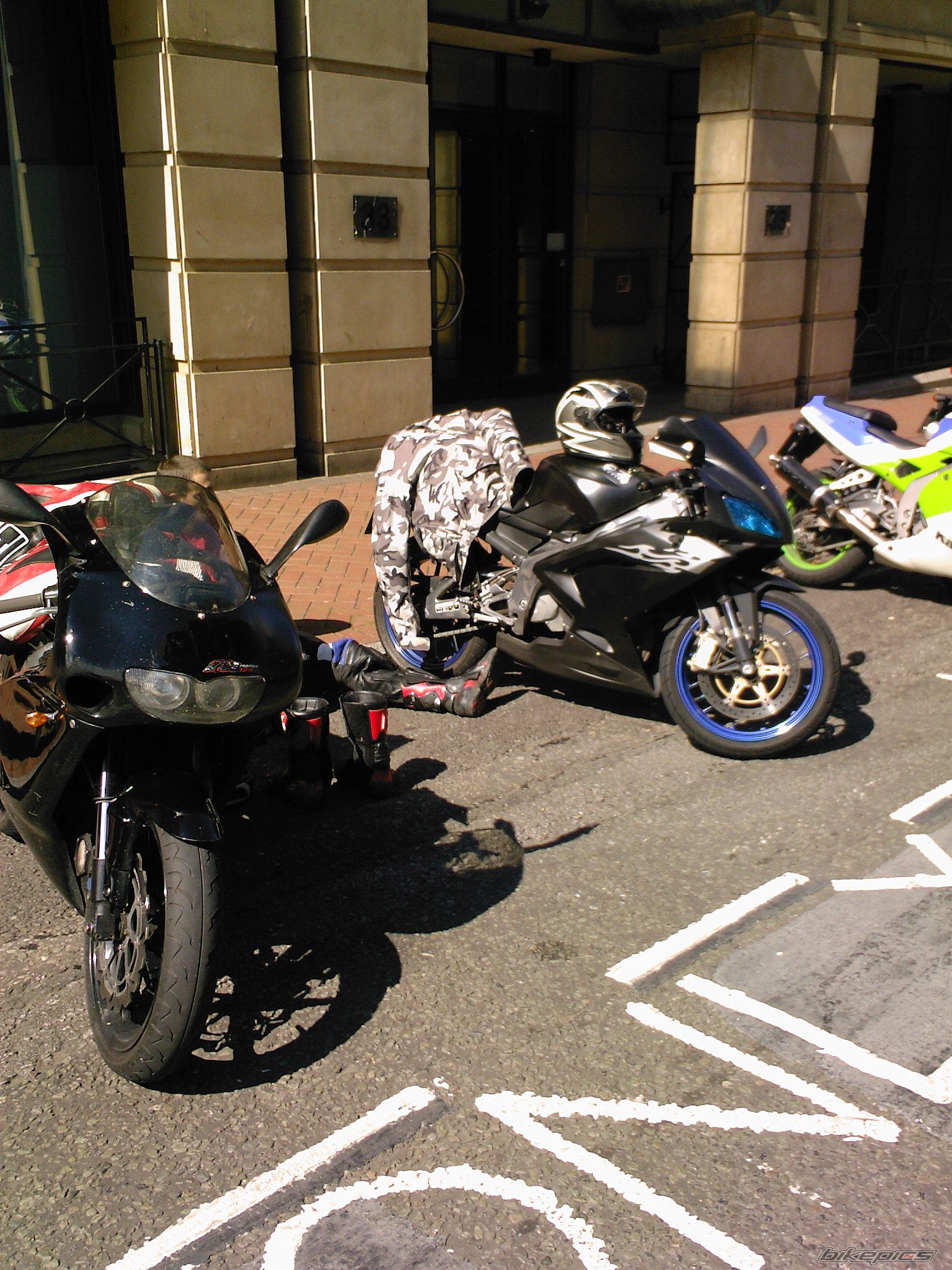Photo 1145522