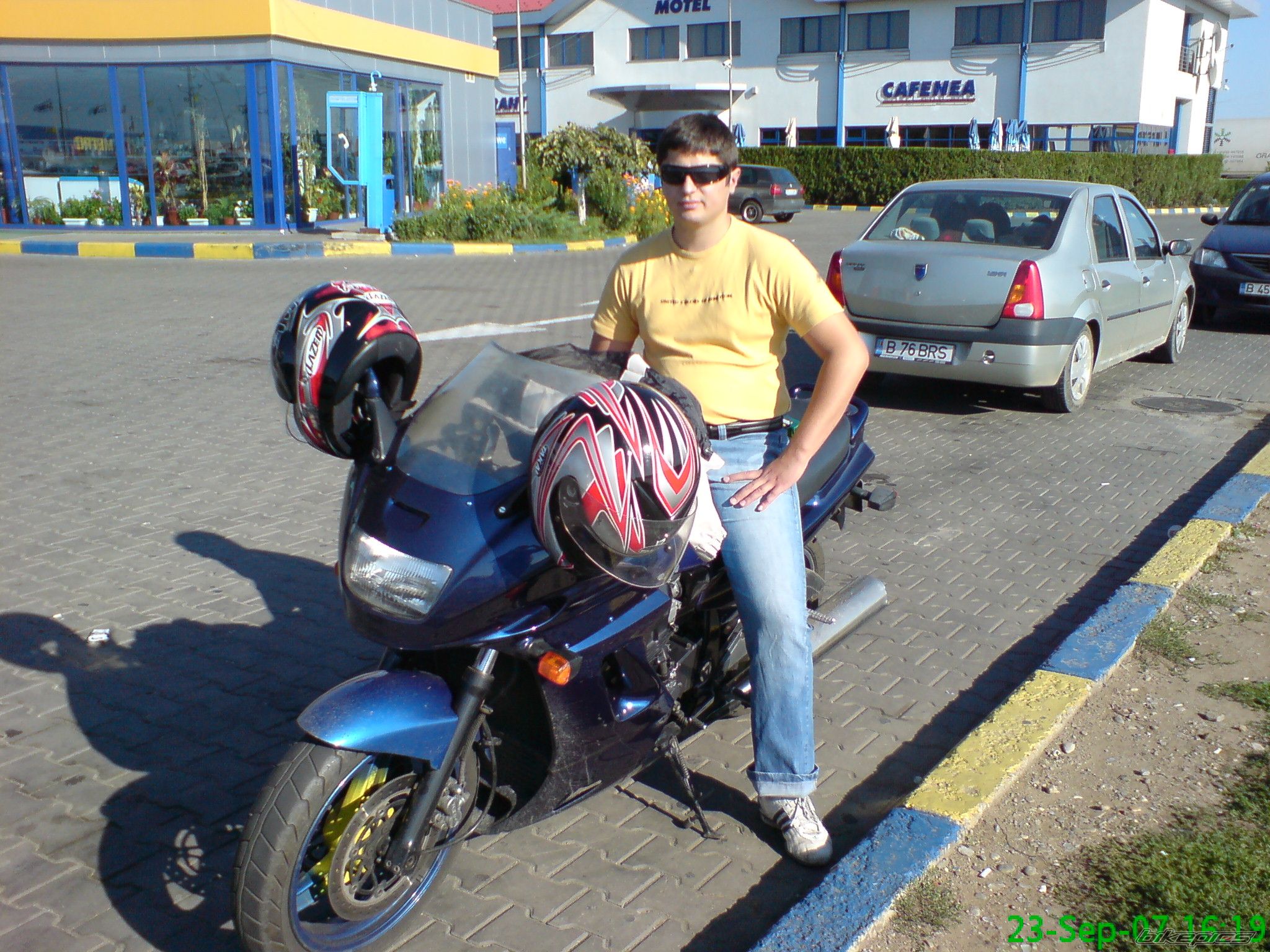 Photo 1146136