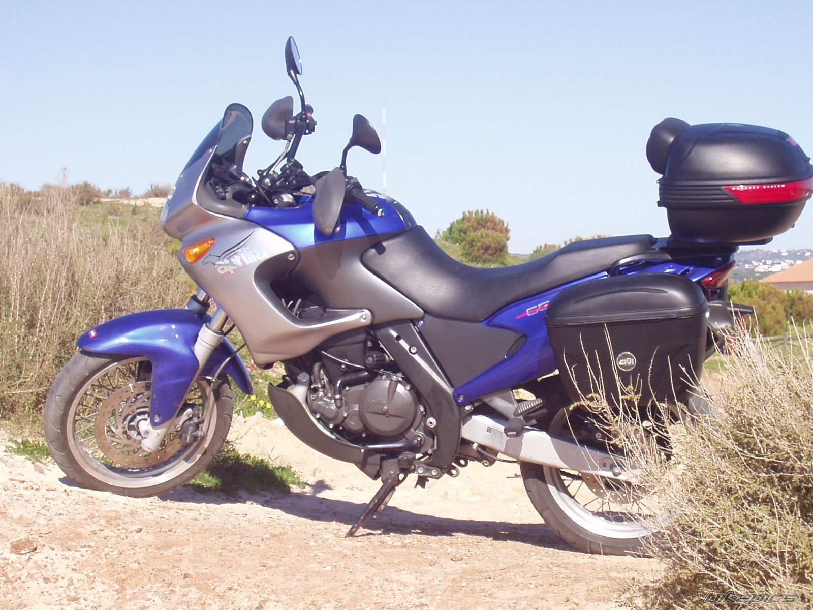 Photo 1162157