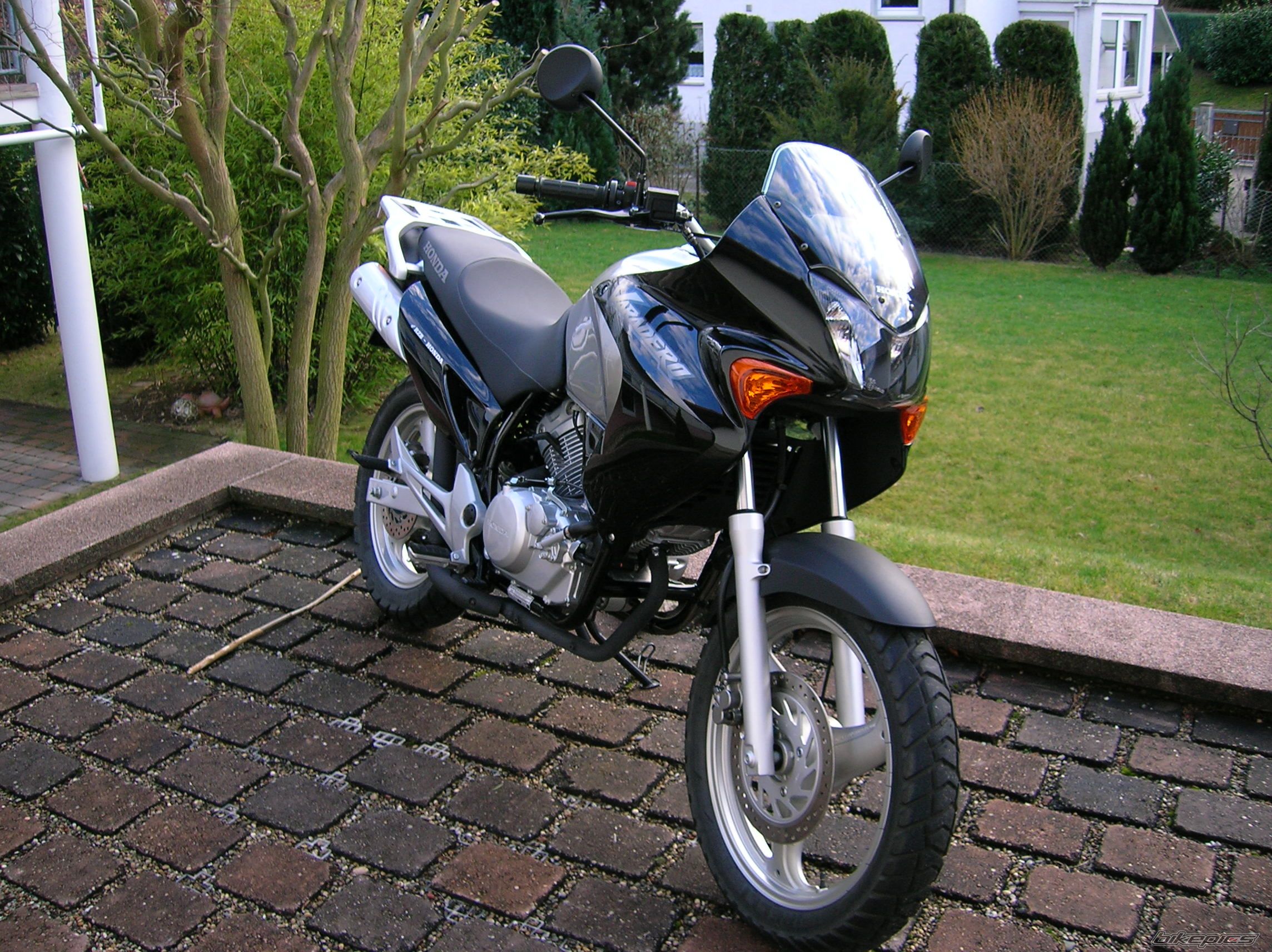 Photo 1163752