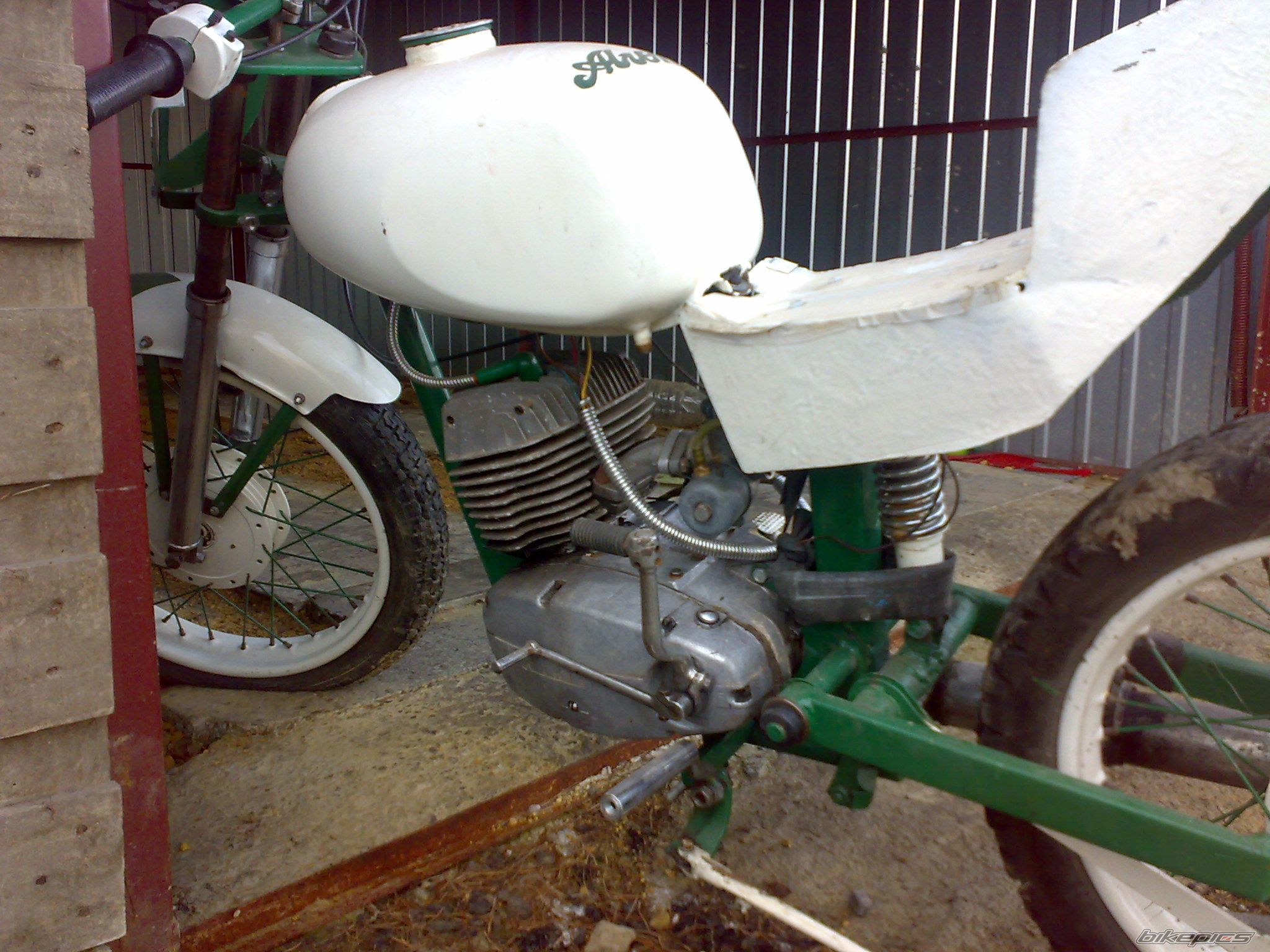 Photo 1168163