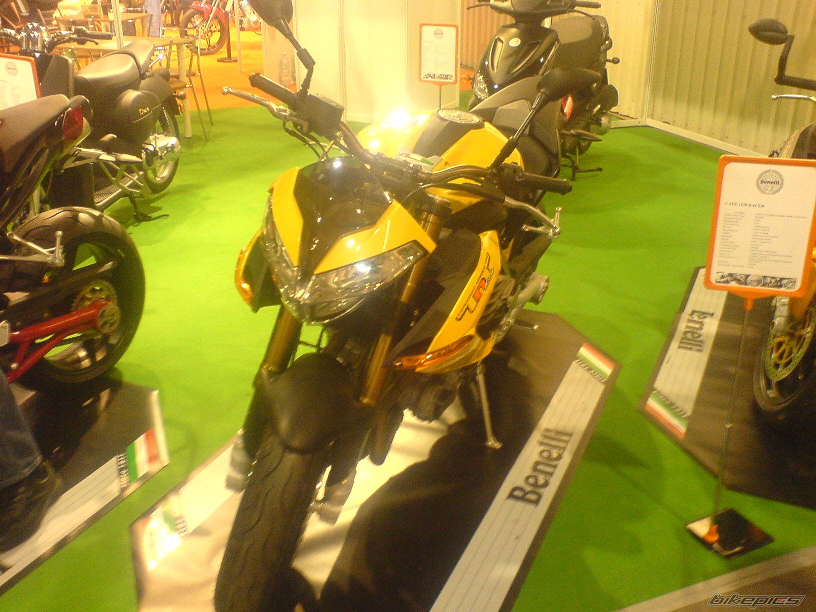 Photo 1168975