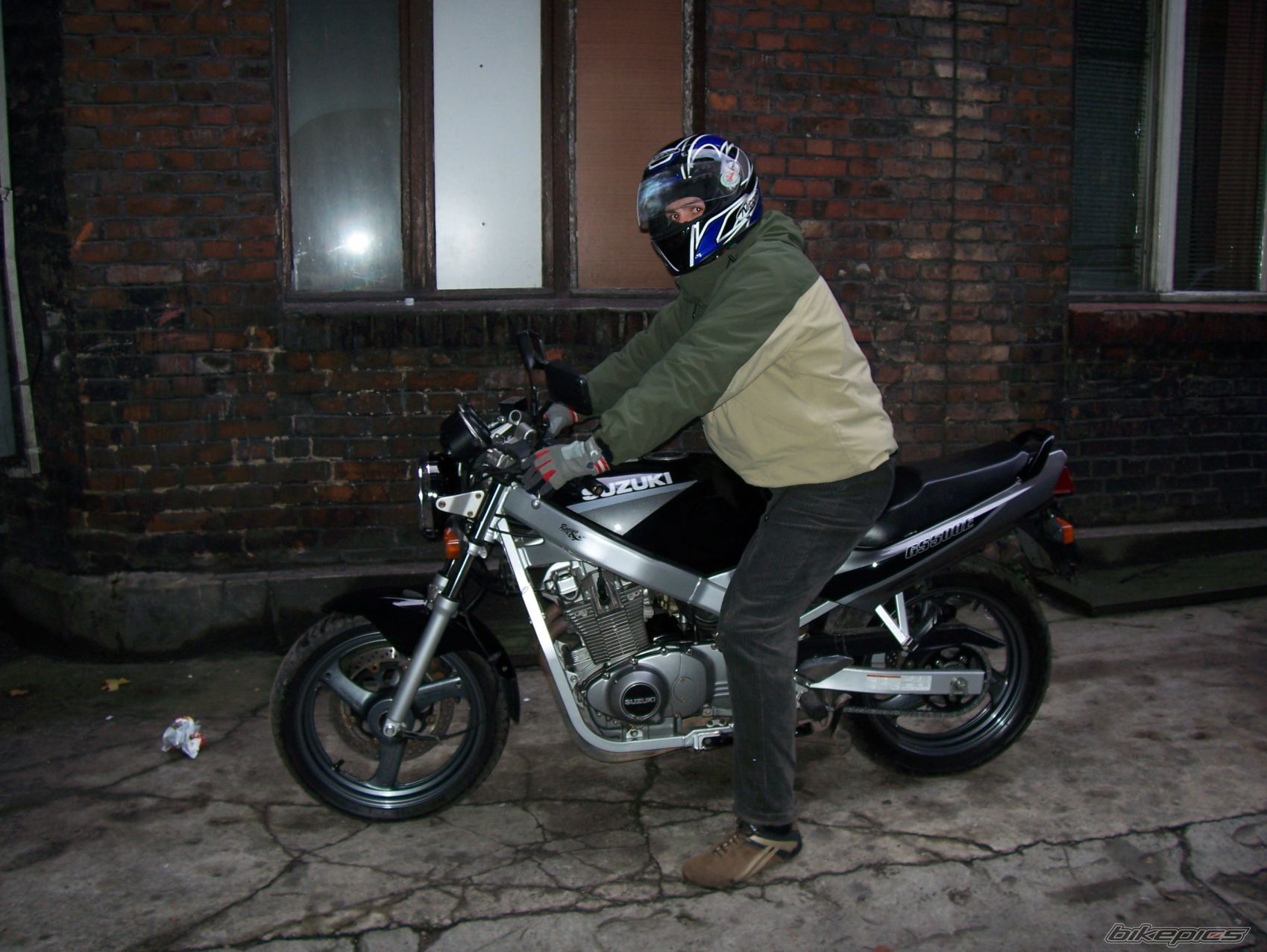 Photo 1169442