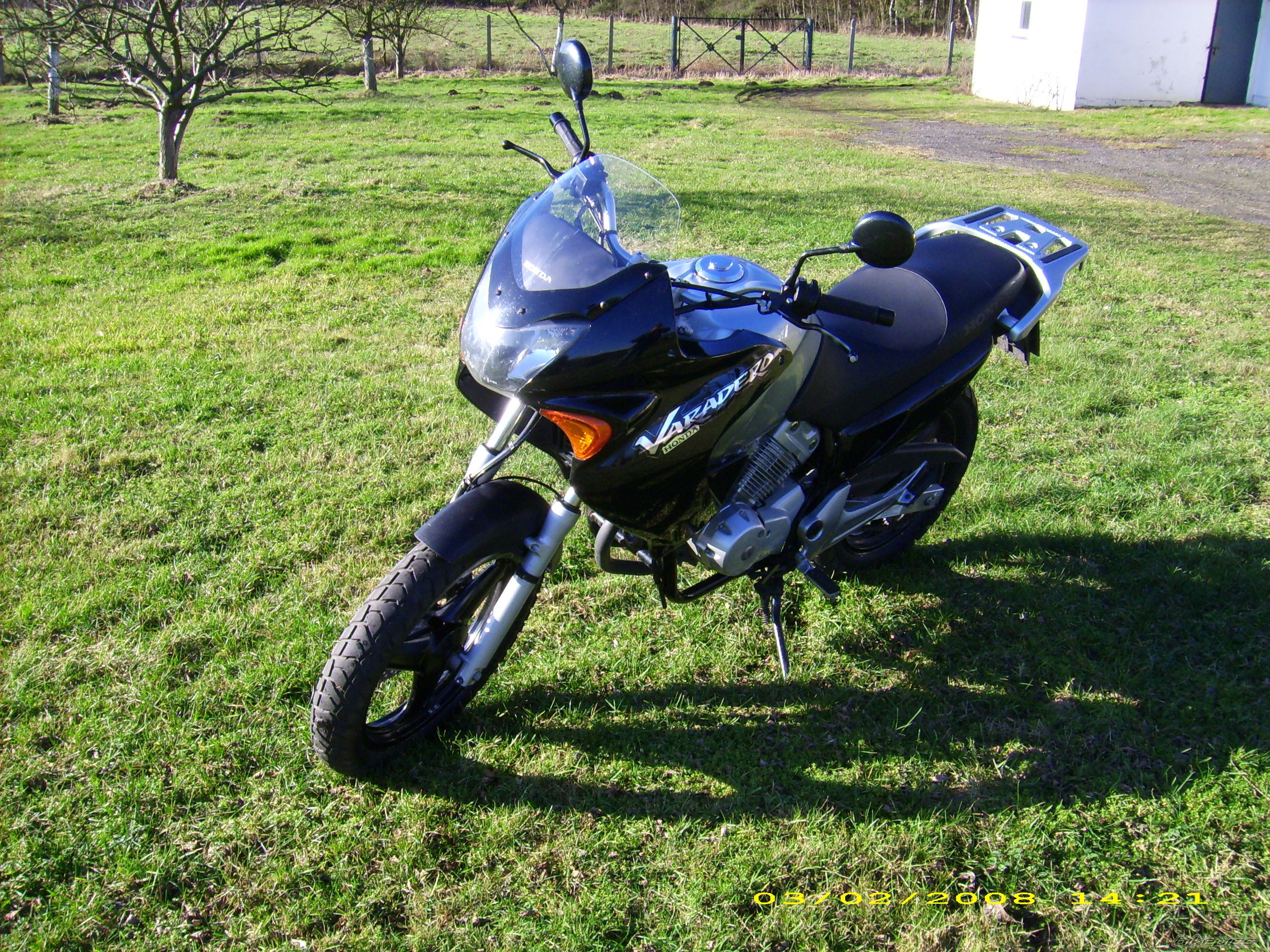 Photo 1171311