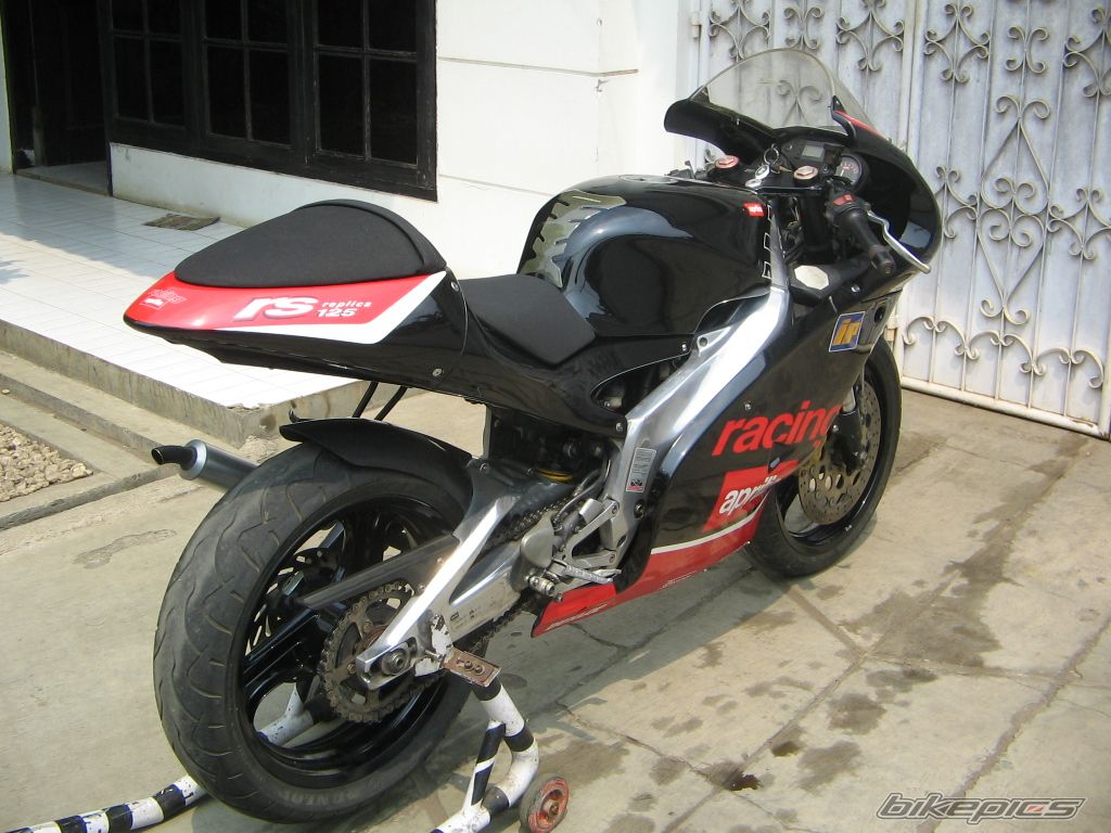 Photo 1172104