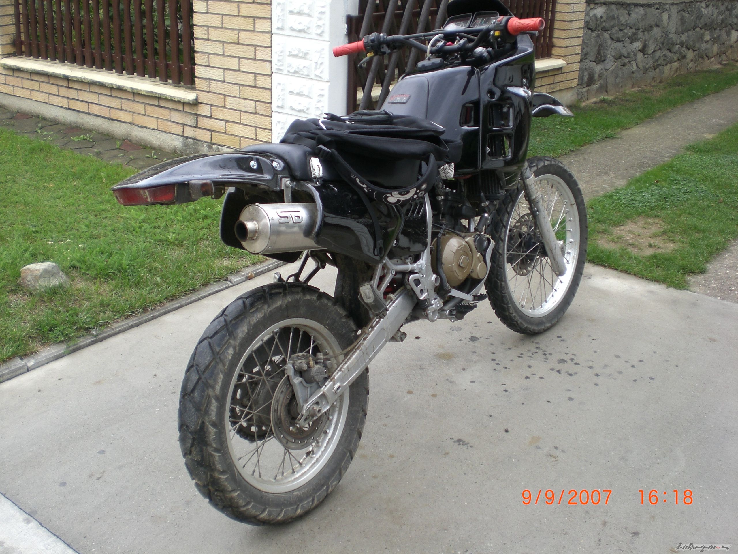 Photo 1172937