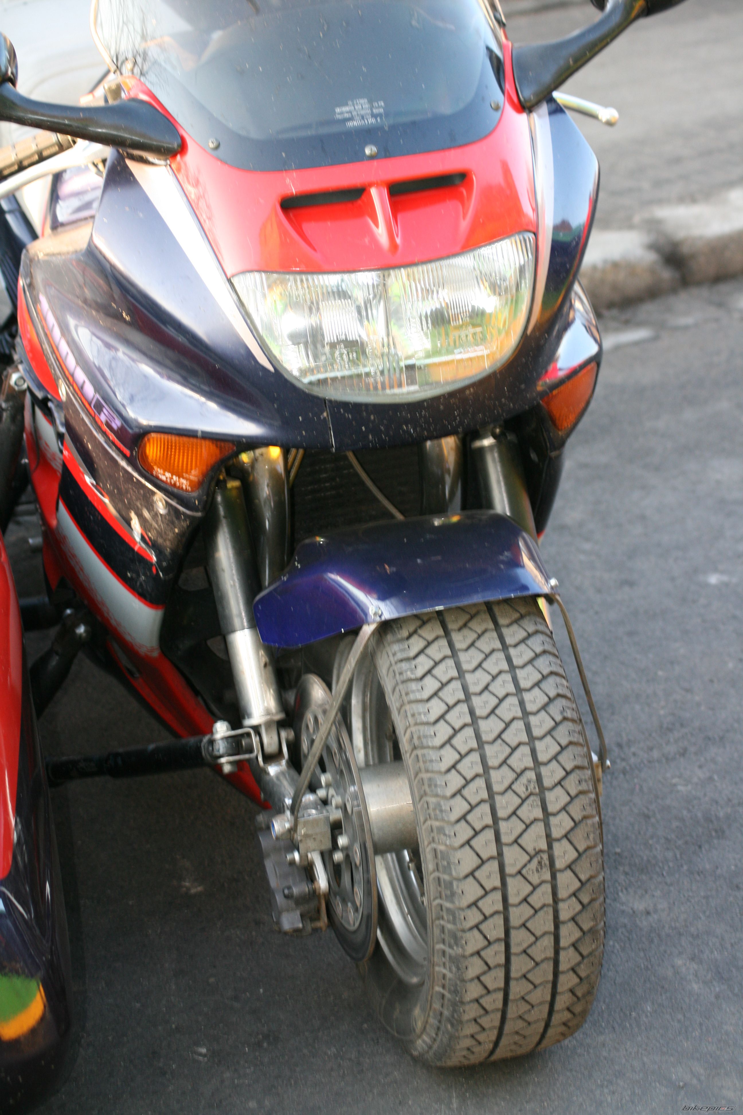 Photo 1174103